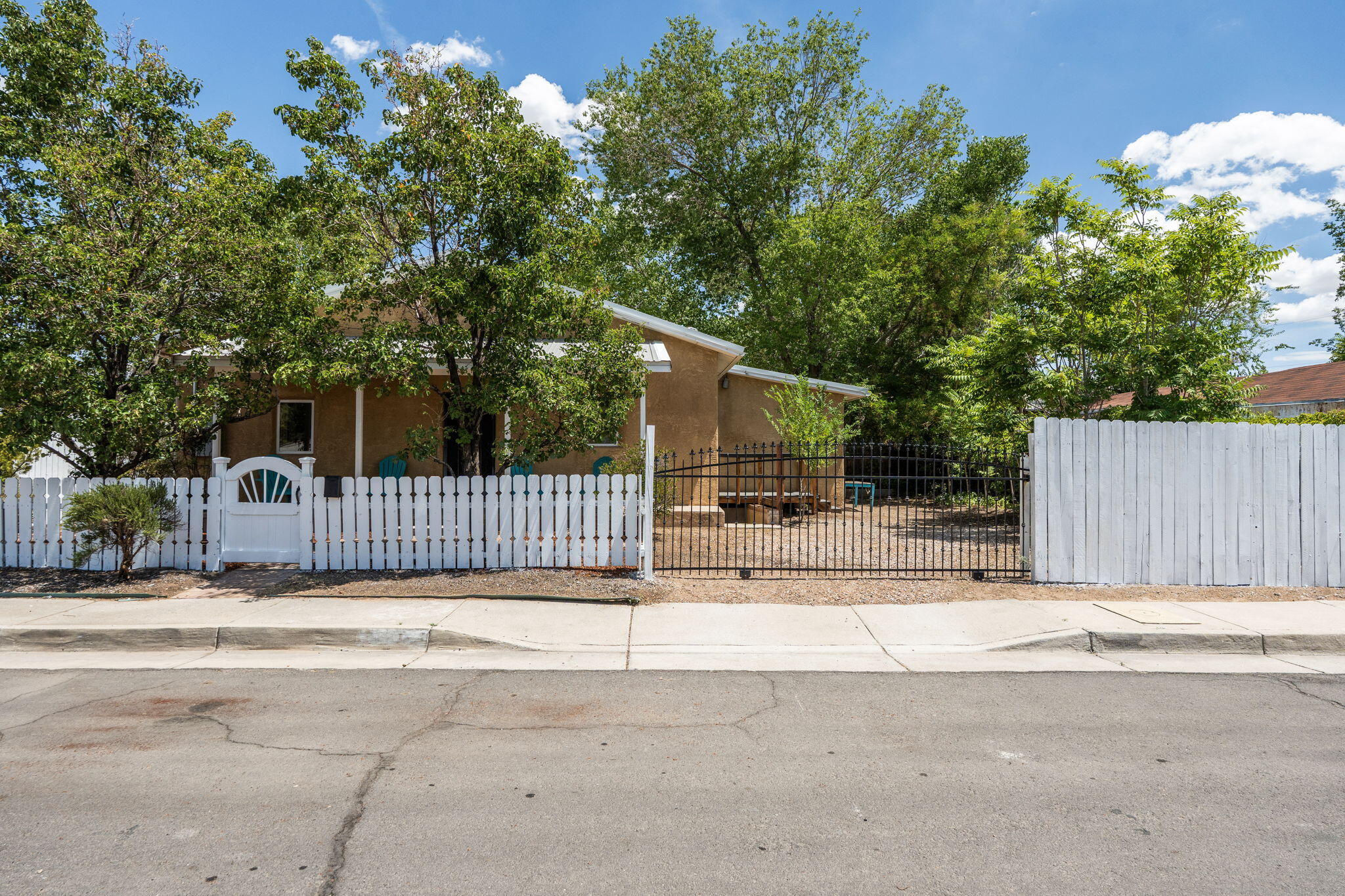 Photo 8 — 1023 11th Street SW