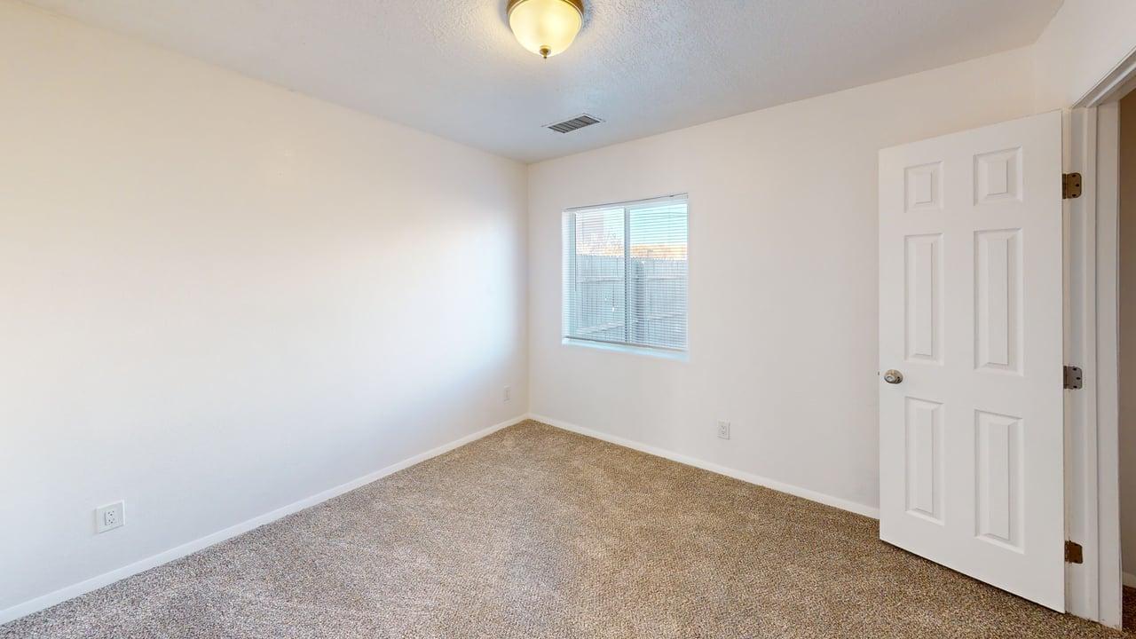 Photo 5 — 313 McKnight Avenue NE A,B,C,M