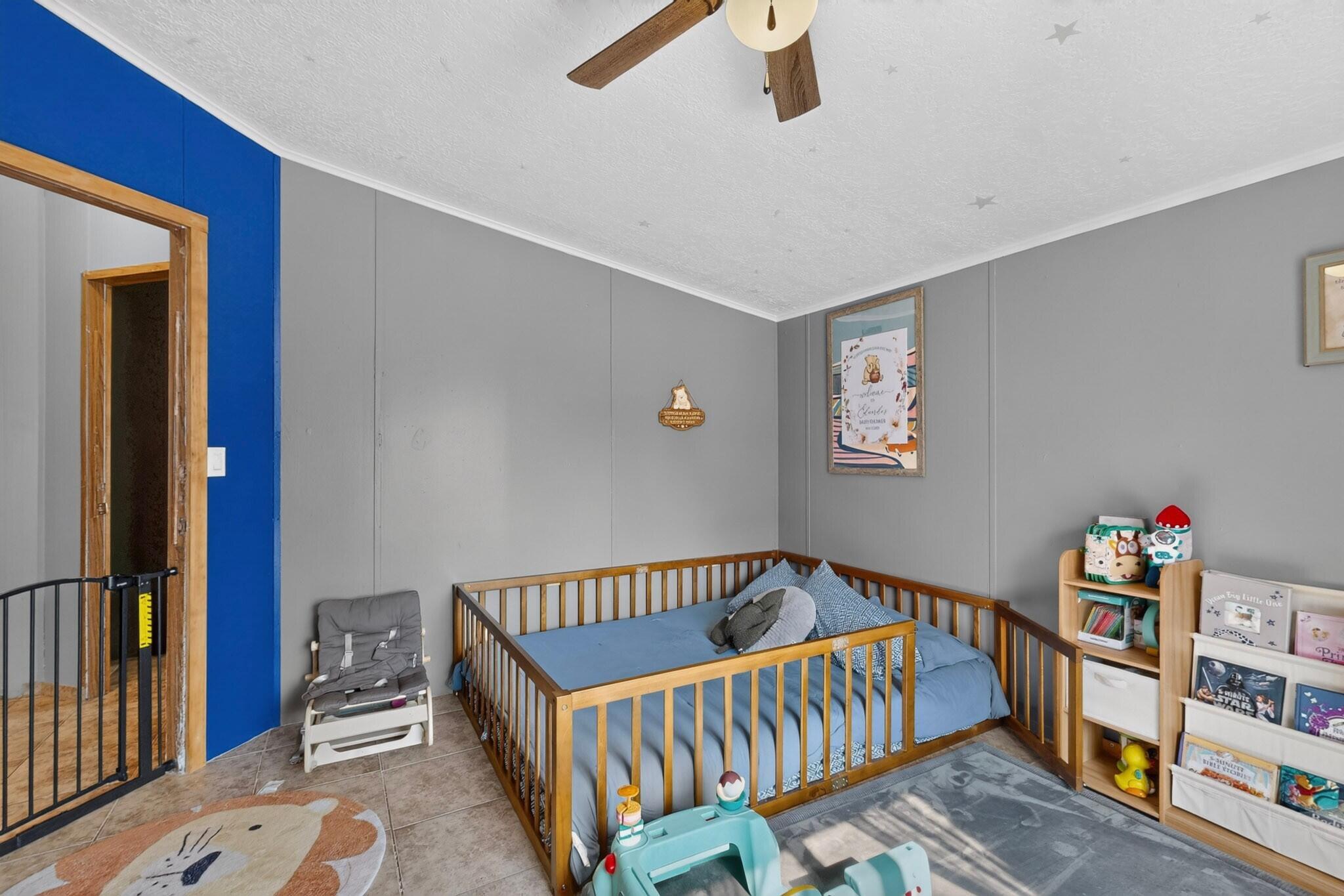 Photo 13 — 5010 5th Street SW