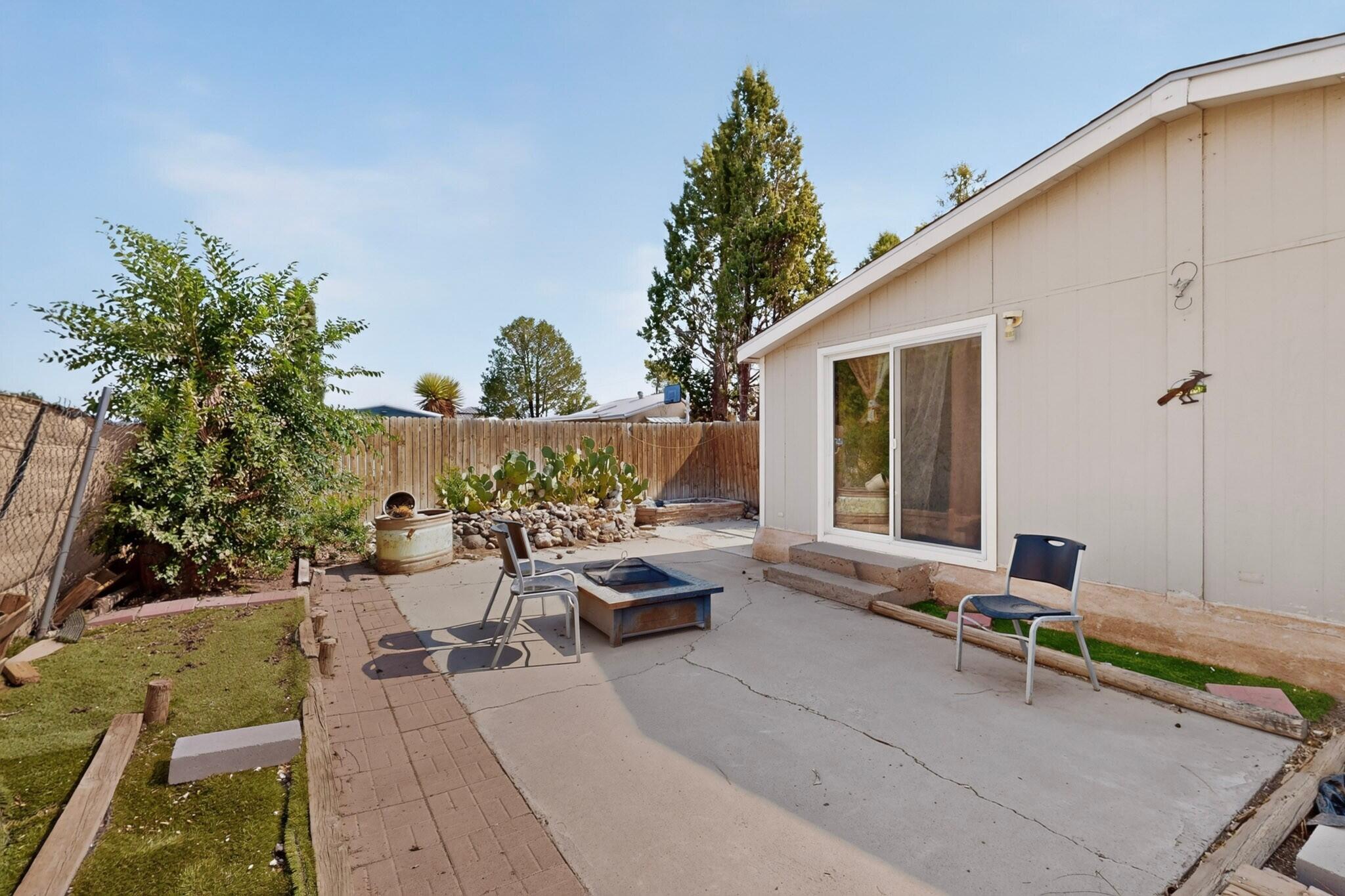 Photo 9 — 5010 5th Street SW