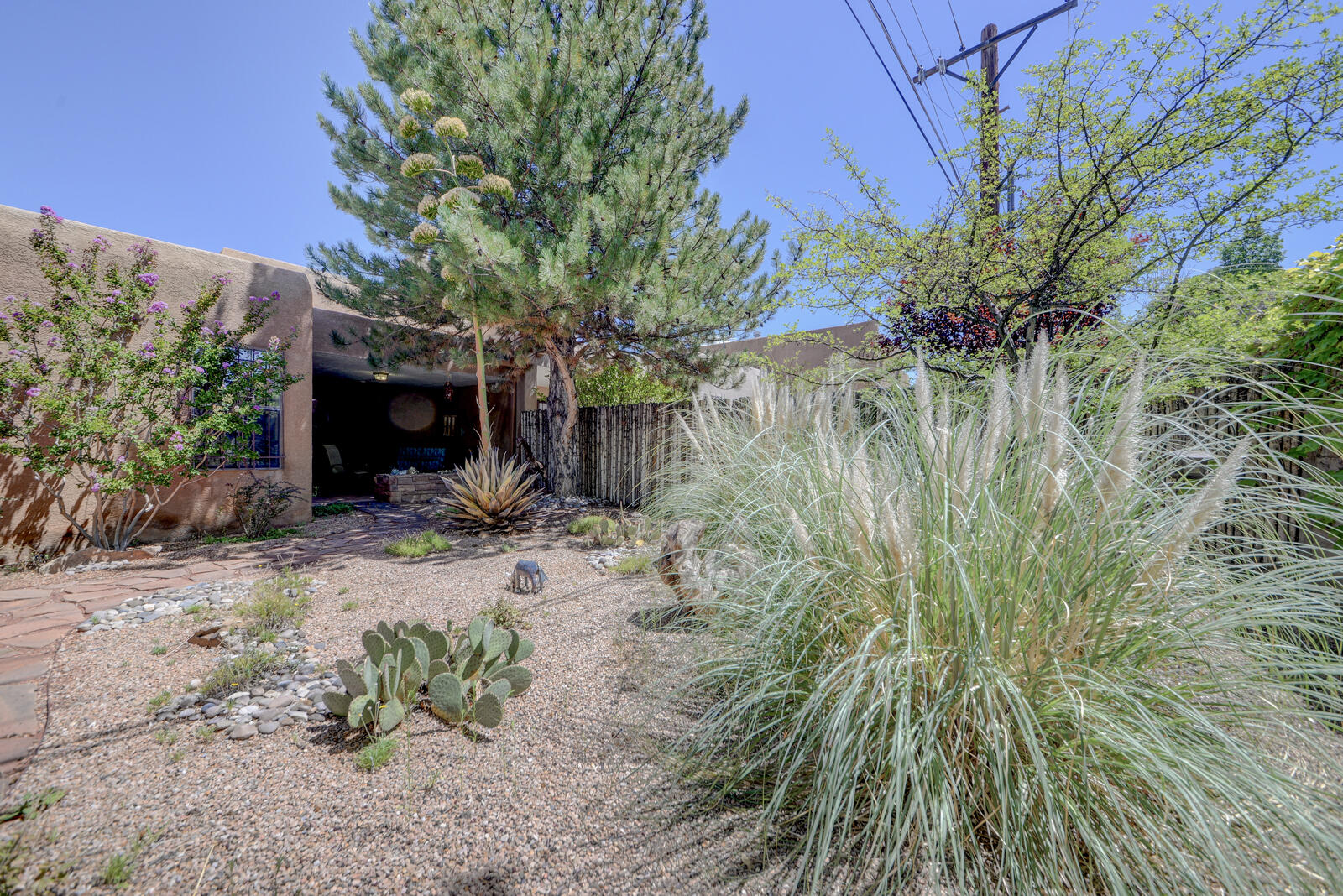 Photo 7 — 7500 Northridge Avenue NE