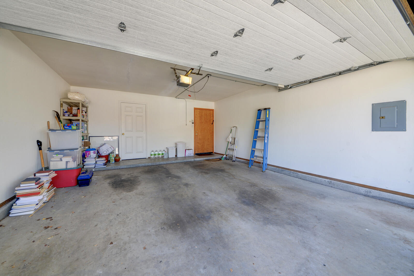Photo 9 — 7500 Northridge Avenue NE