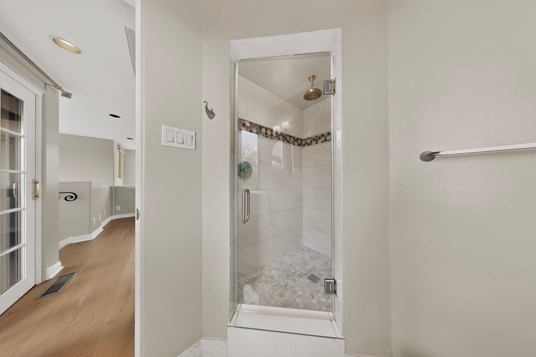 Photo 14 — 6101 Buffalo Grass Court NE