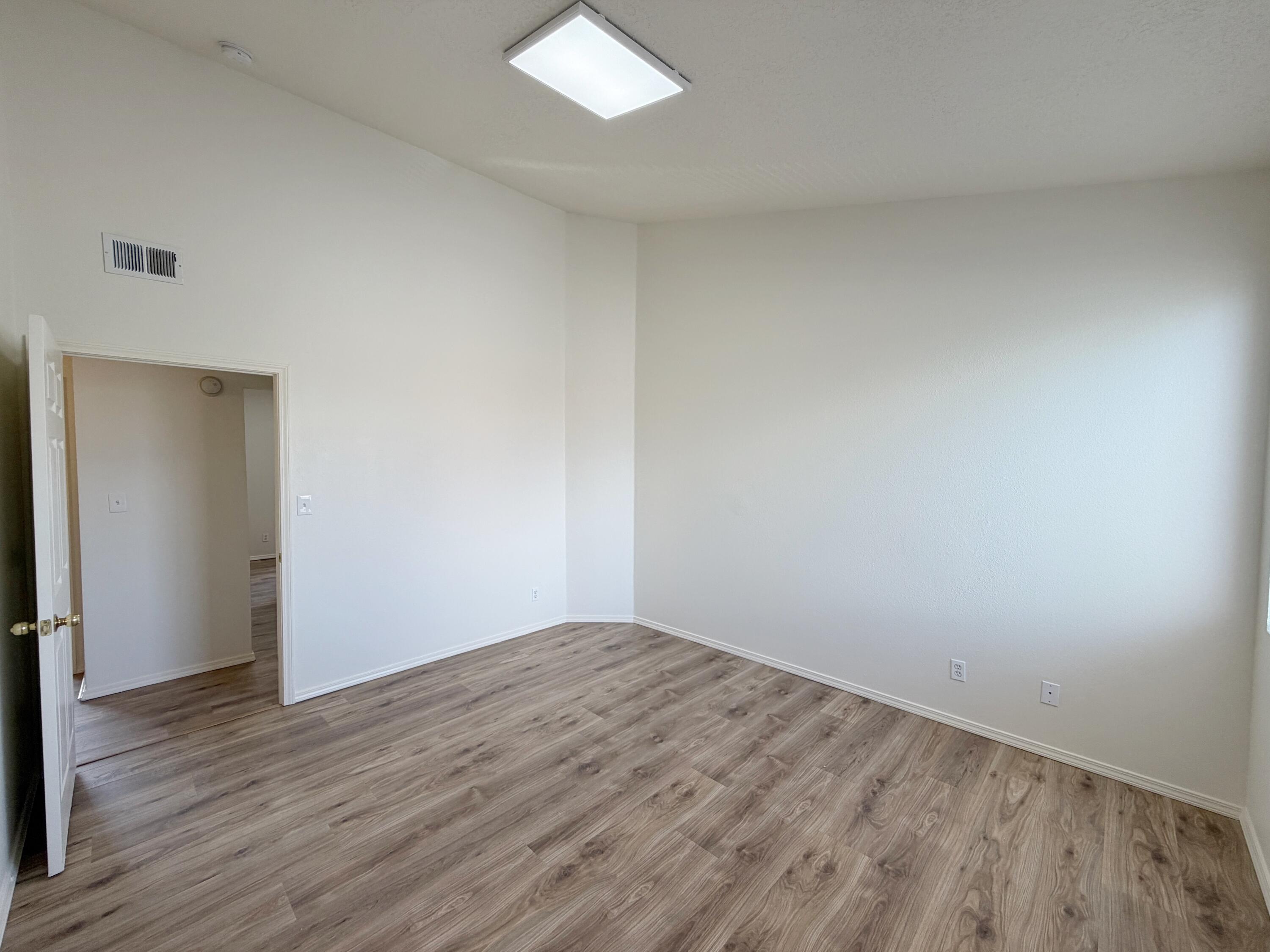 Photo 20 — 1105 Meadowlark Way SE C