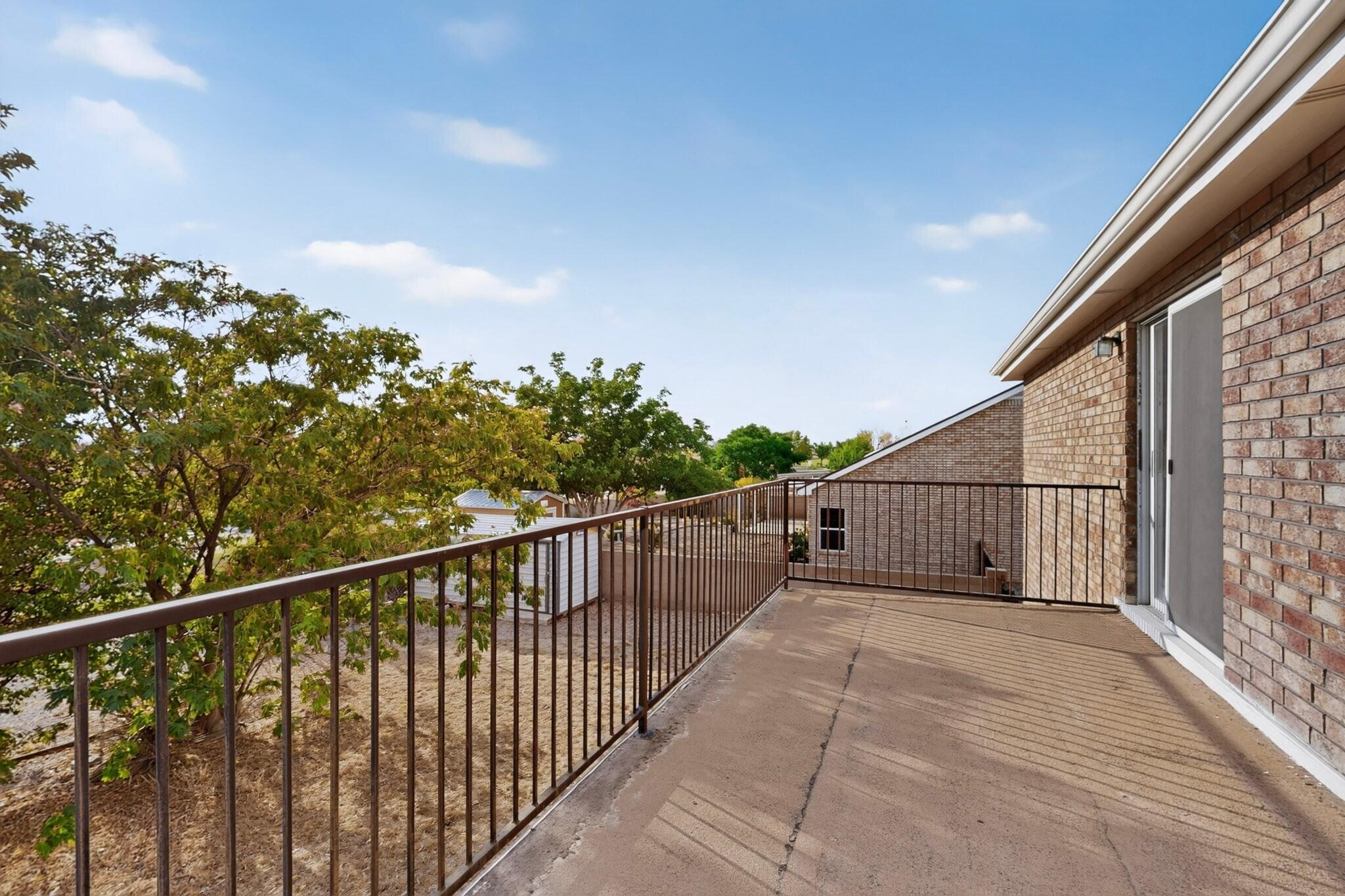 Photo 15 — 1401 Cerro Crestado Drive NW