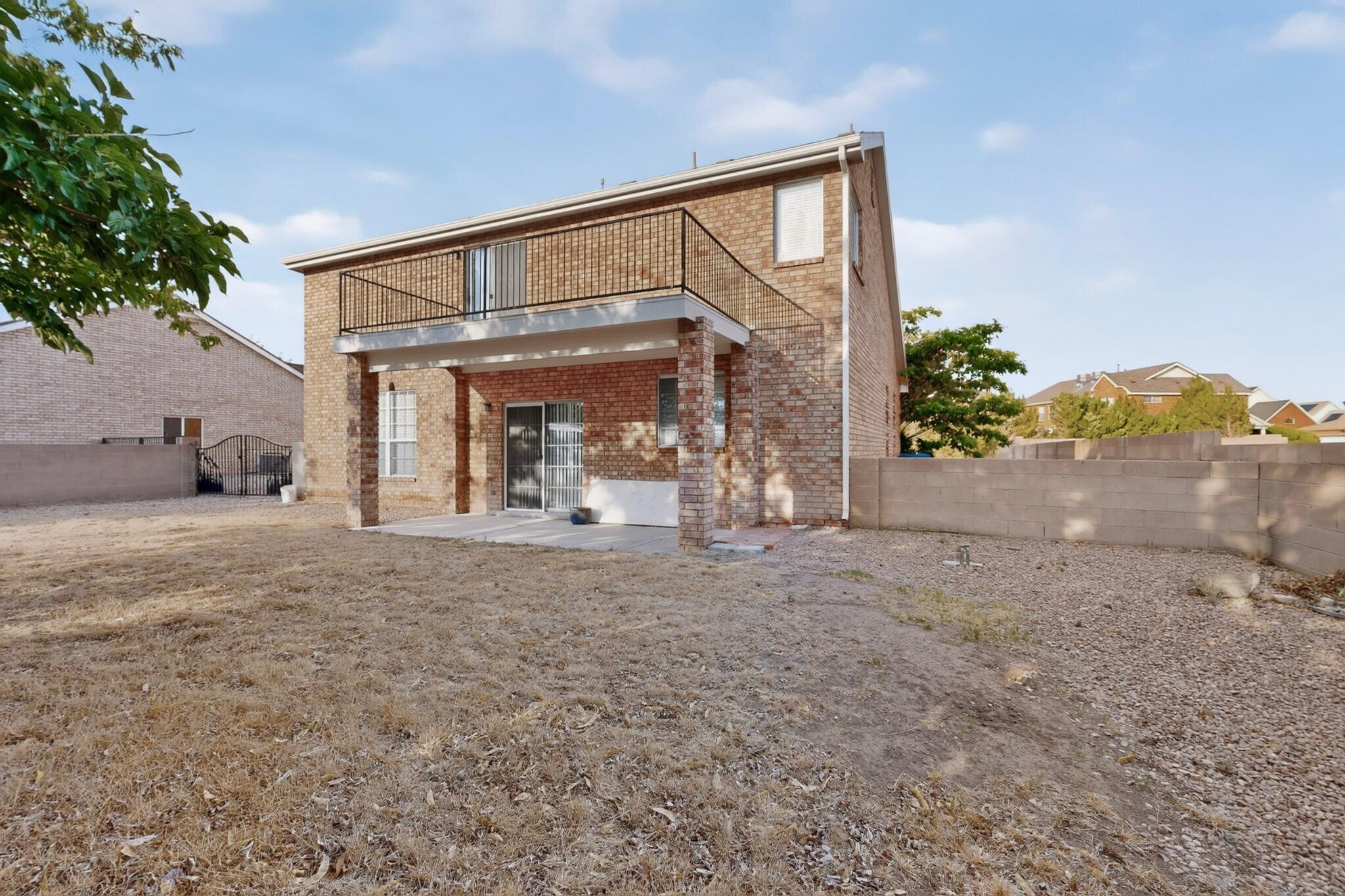 Photo 11 — 1401 Cerro Crestado Drive NW