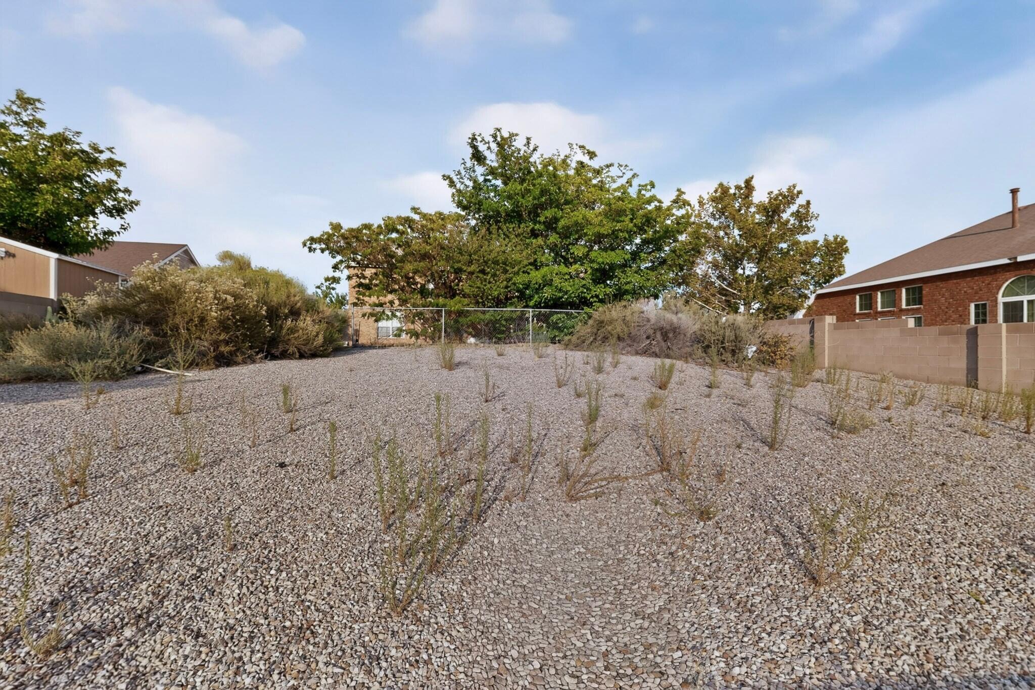 Photo 6 — 1401 Cerro Crestado Drive NW