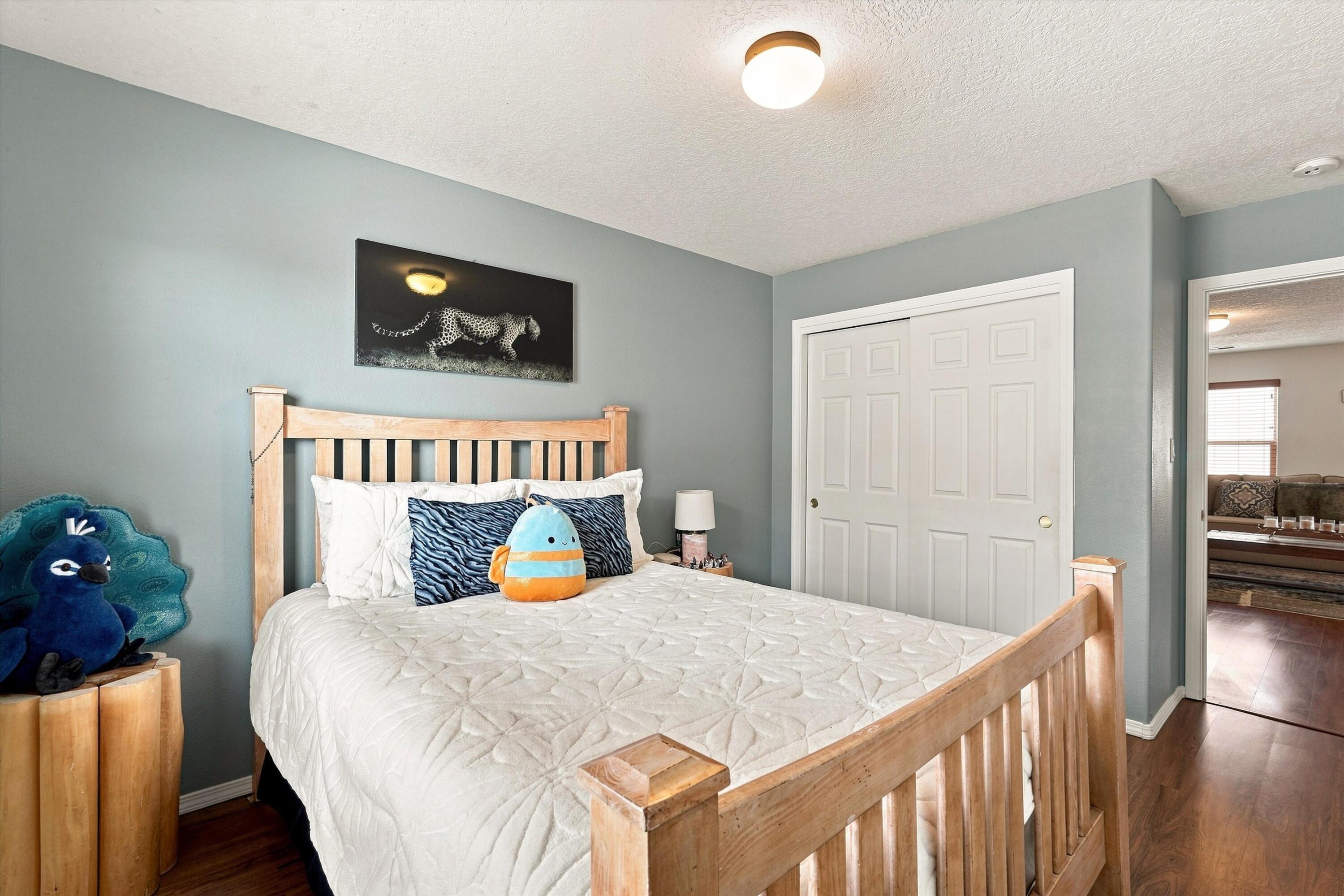 Photo 4 — 3032 Cochiti Street NE