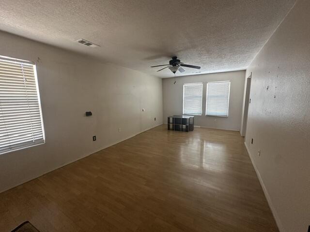 Photo 6 — 1057 Las Golondrinas Court NW