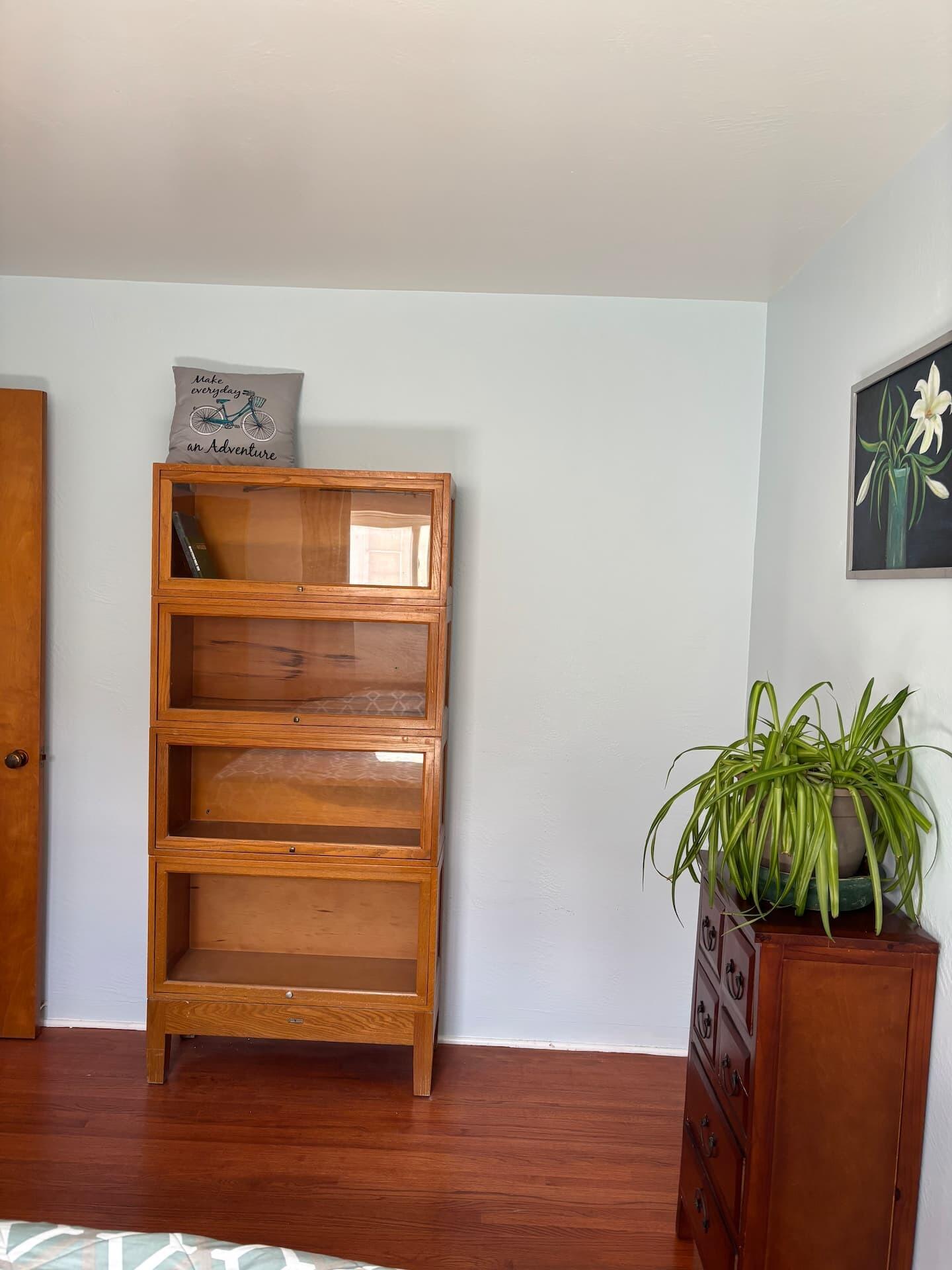 Photo 7 — 735 Jefferson Street NE