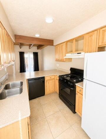 Photo 8 — 13313 Fruit Avenue NE A