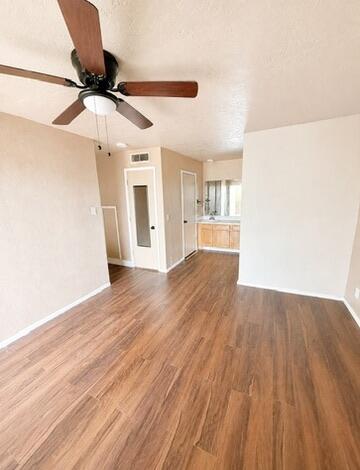 Photo 6 — 13313 Fruit Avenue NE A