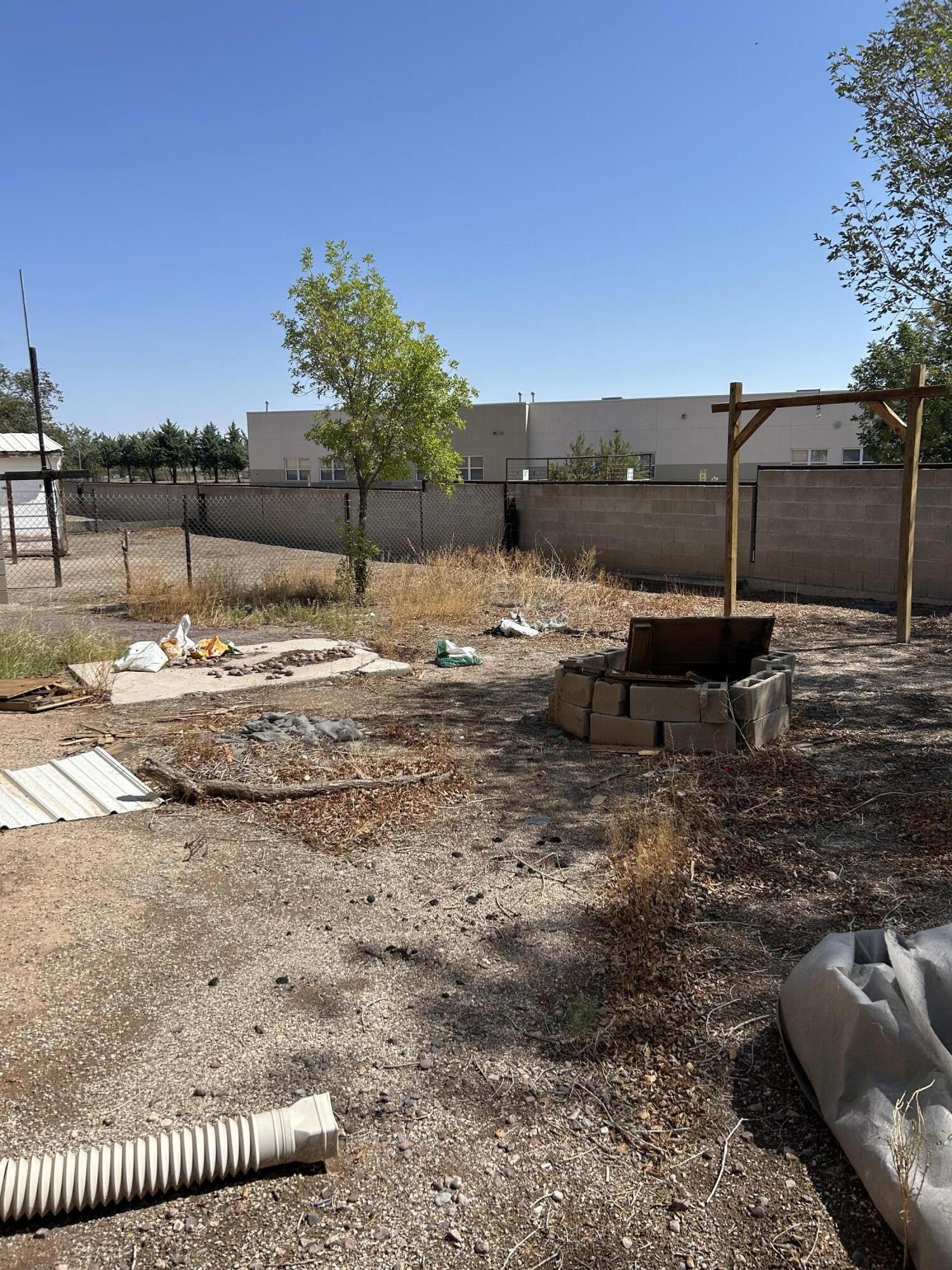 Photo 14 — 602 La Mesa Drive