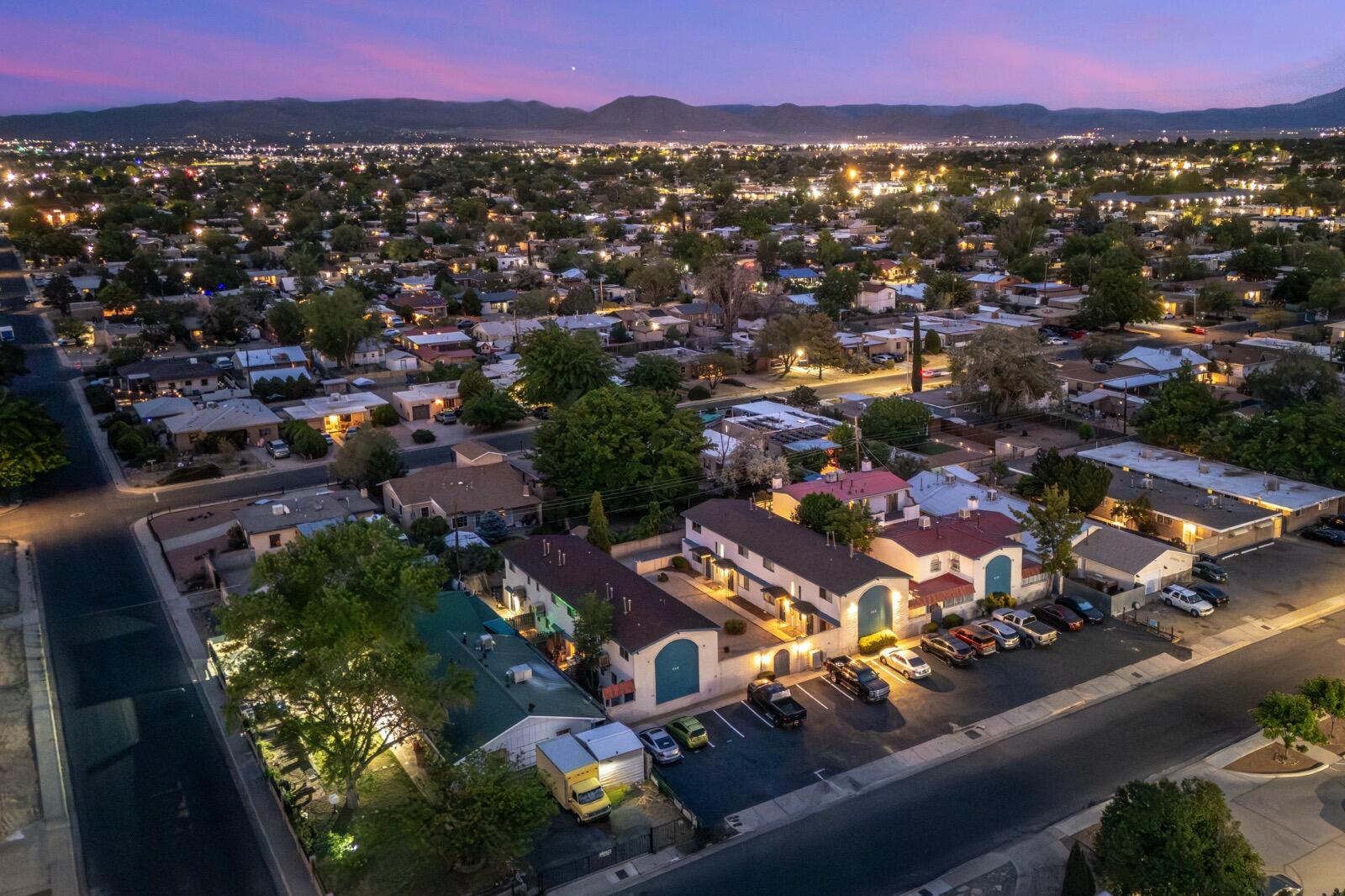 808 Ortiz Drive SE, Albuquerque, NM 87108