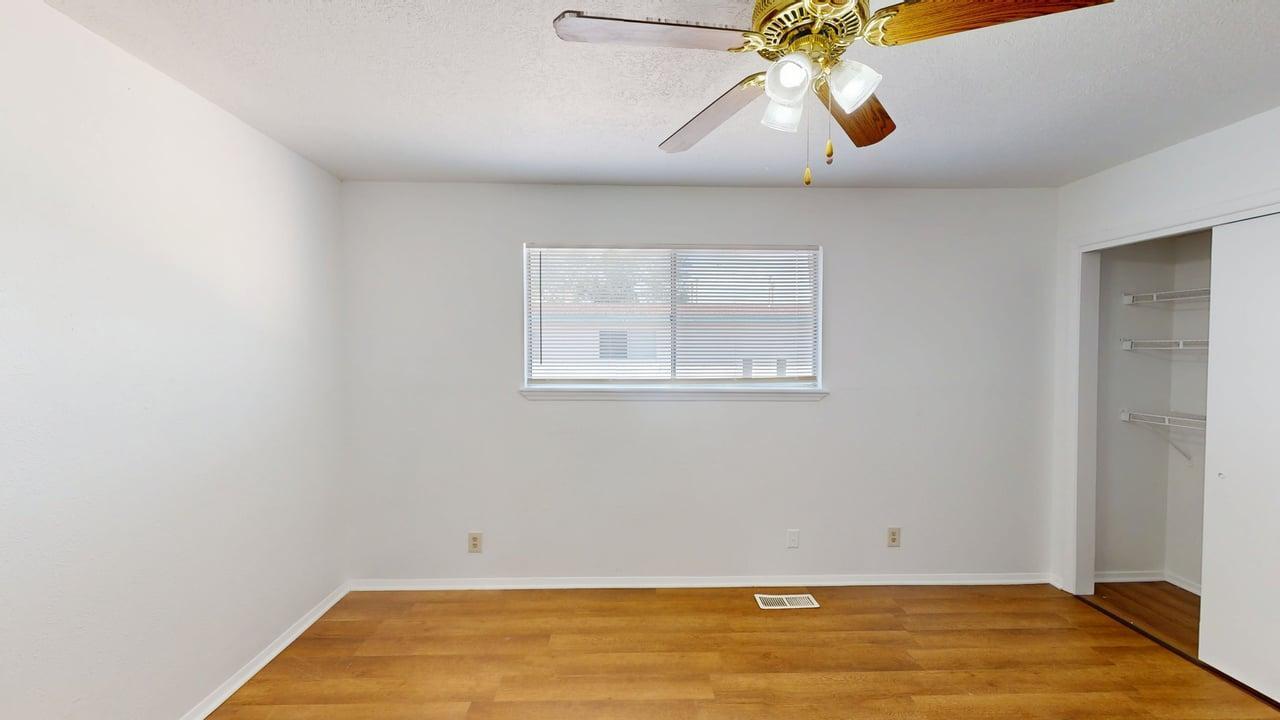 Photo 2 — 808 Ortiz Drive SE
