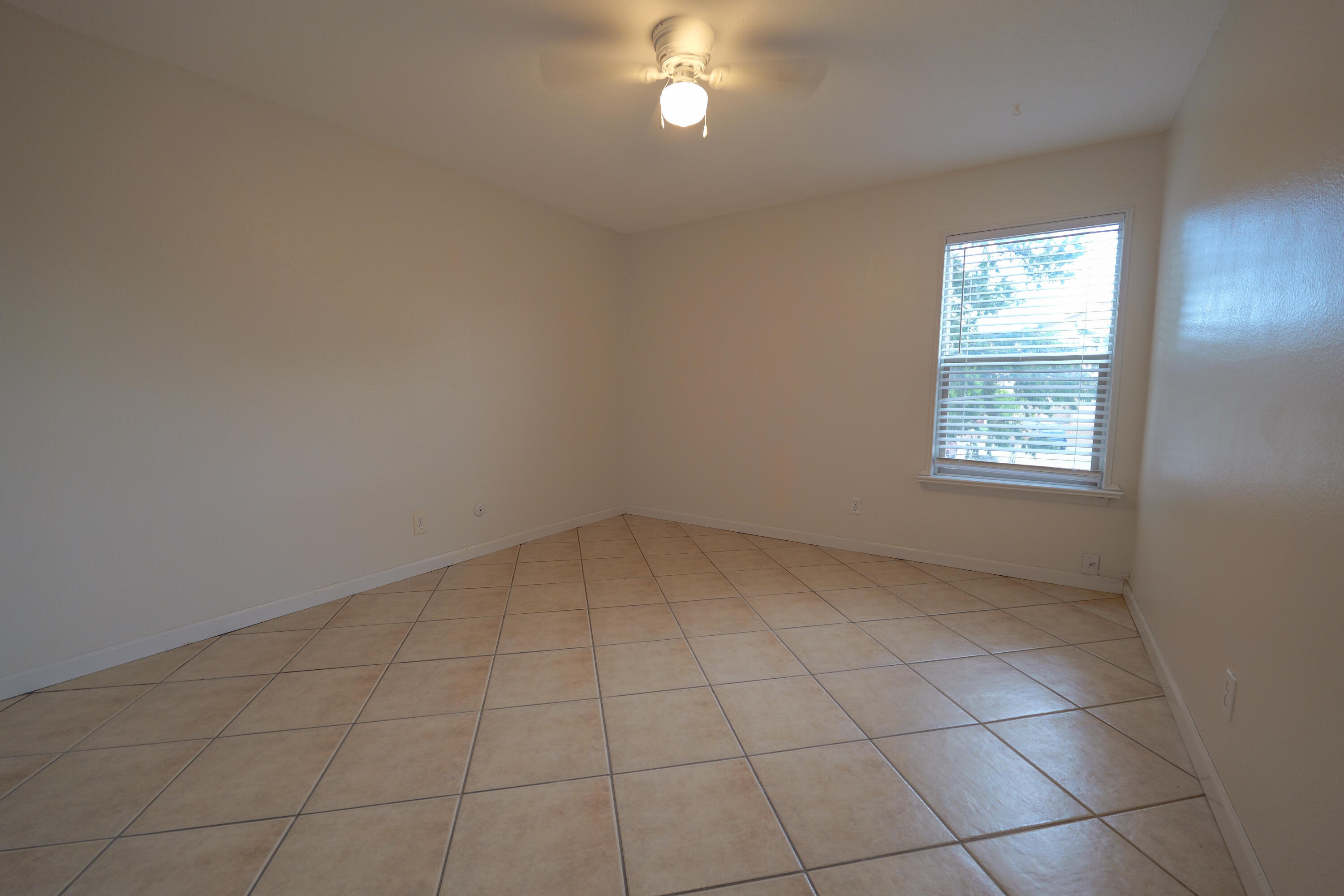 Photo 20 — 3833 Montgomery Boulevard NE APT 524