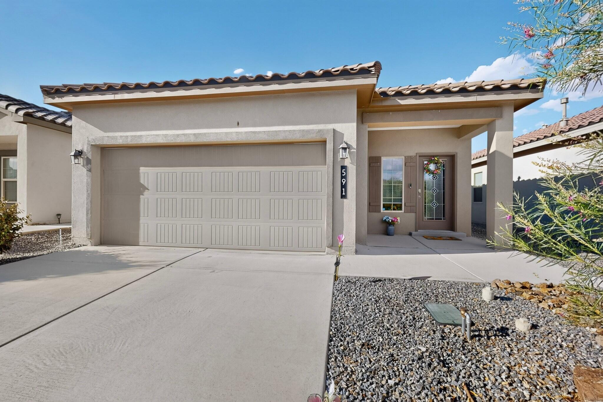 591 Turmalina Drive SE, Rio Rancho, NM 87124