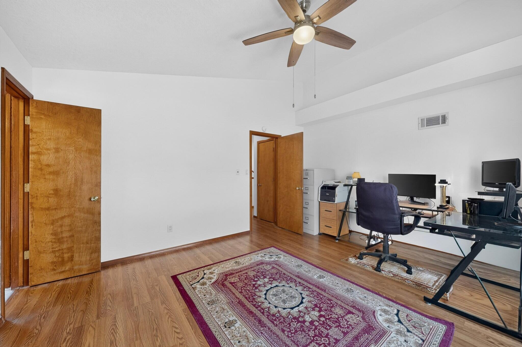 Photo 19 — 4705 Golden Barrel Road NW