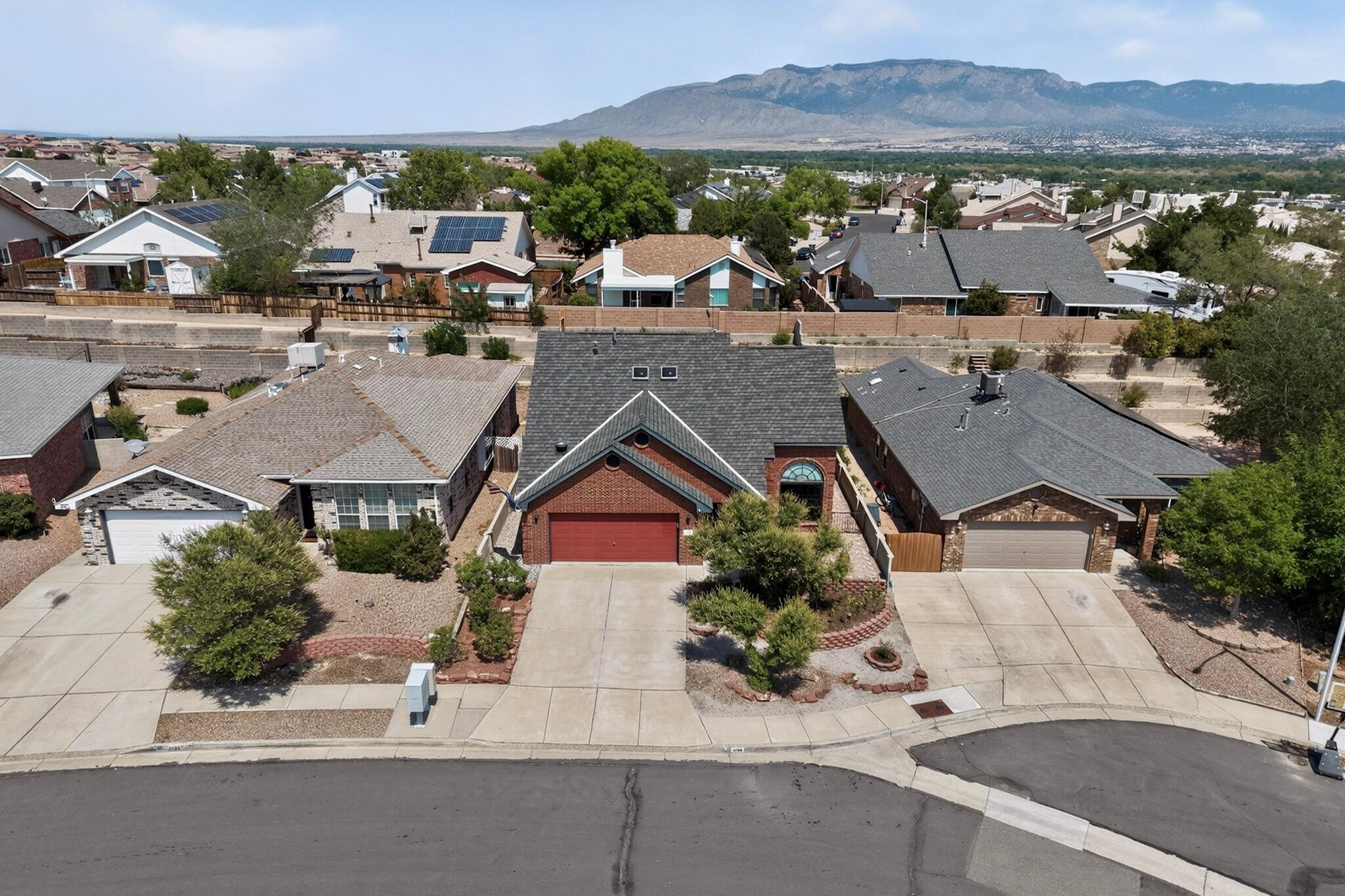 Photo 11 — 4705 Golden Barrel Road NW