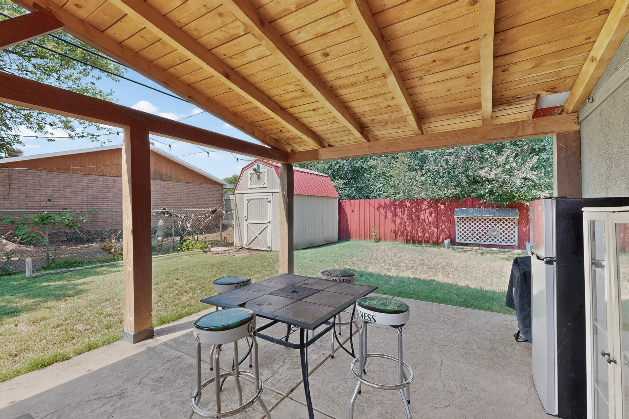Photo 14 — 4951 Short Street SW