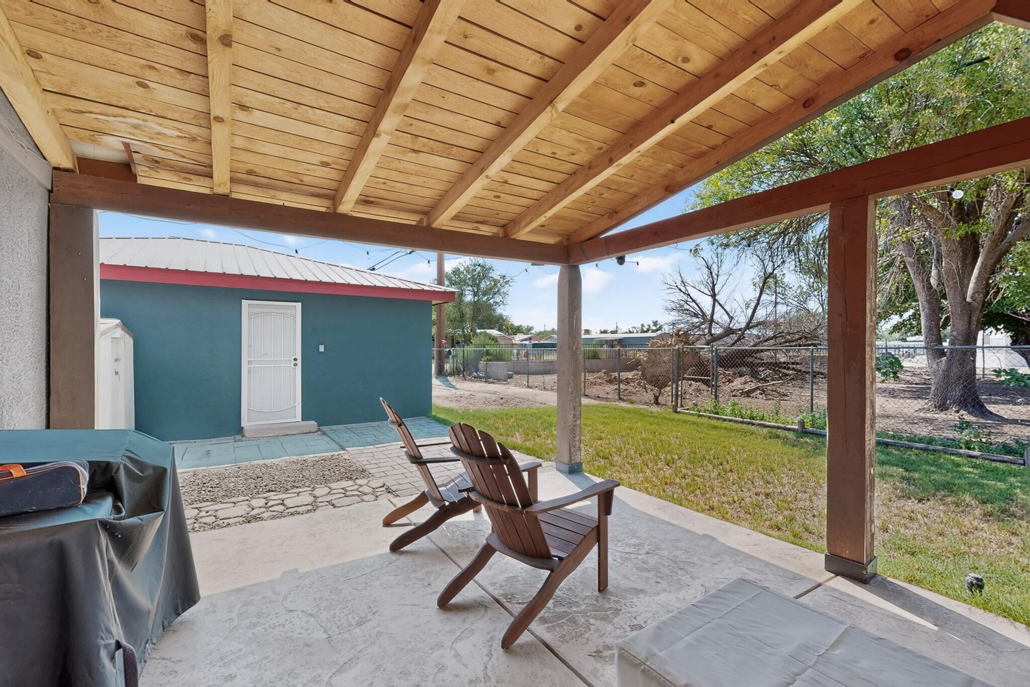 Photo 13 — 4951 Short Street SW