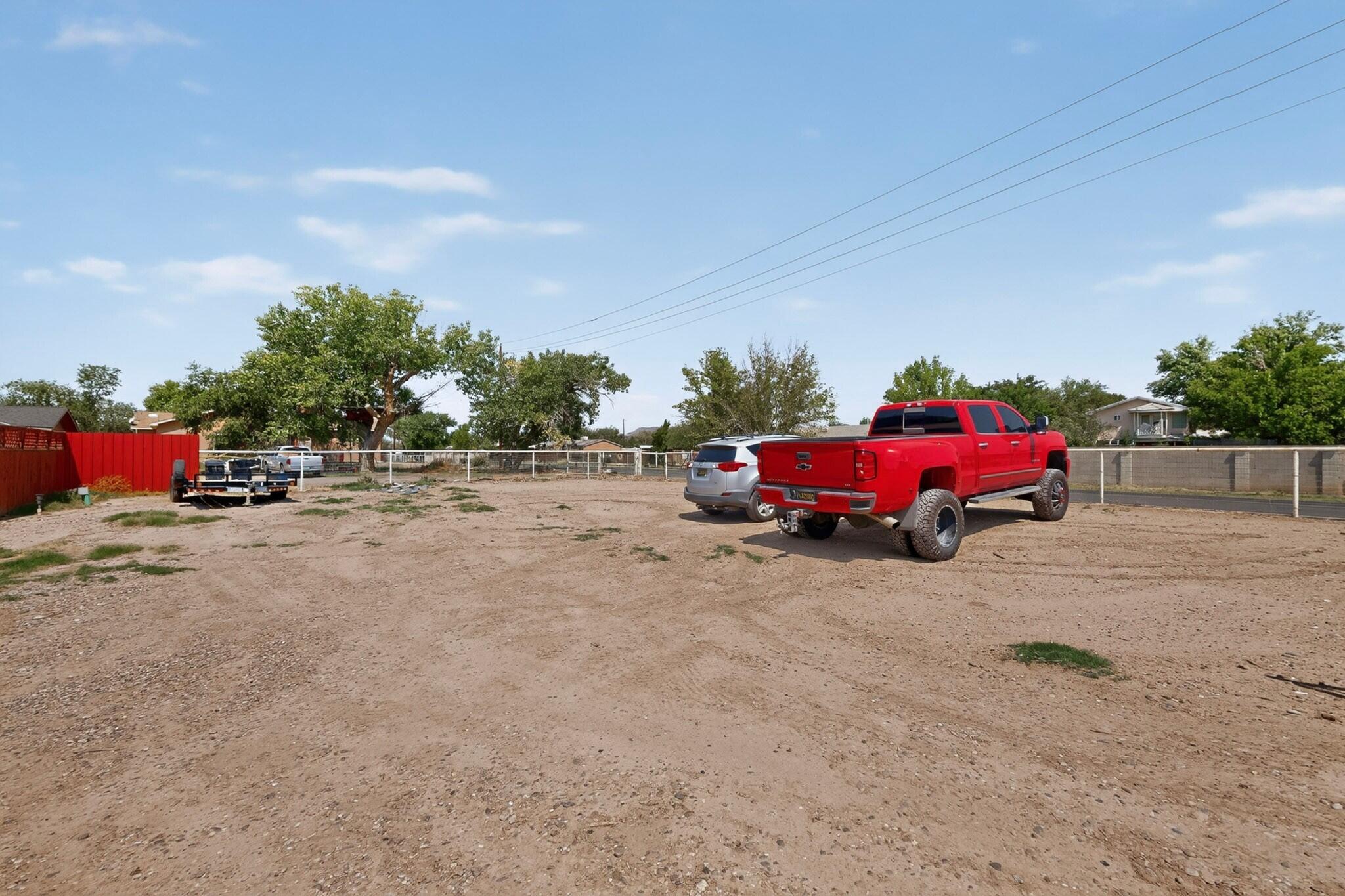 Photo 5 — 4951 Short Street SW