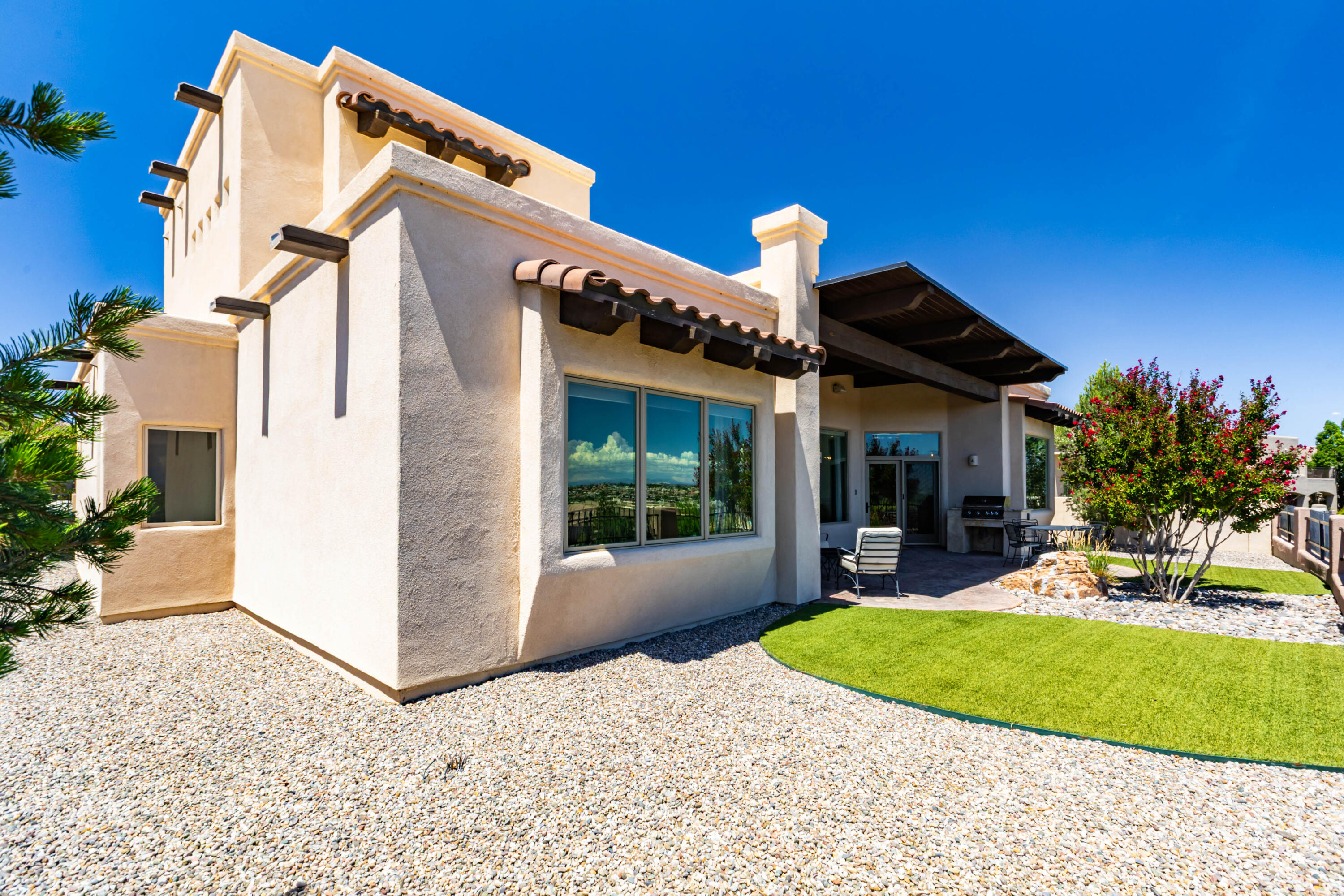 Photo 4 — 4308 Willow View Lane NW