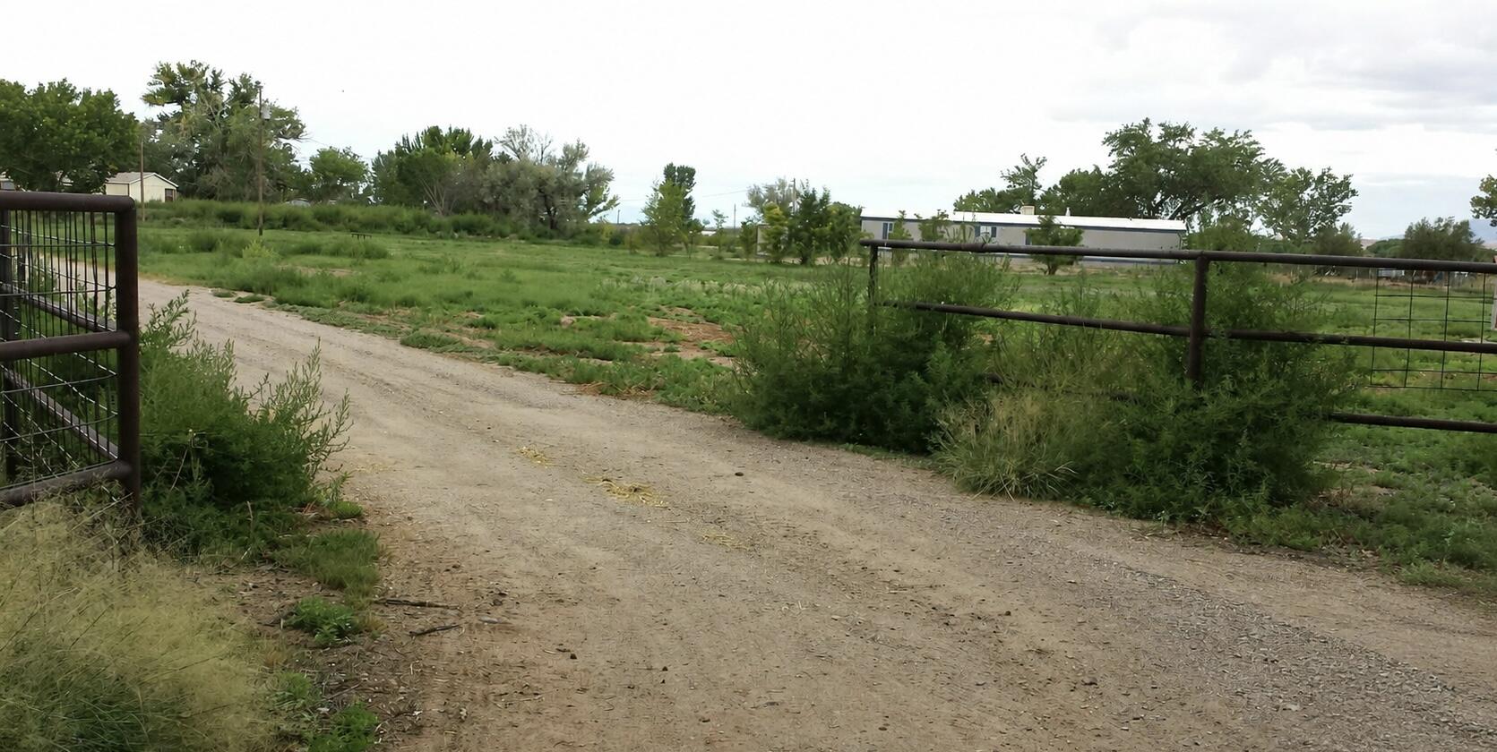Photo 3 — 64 Las Nutrias Road # A