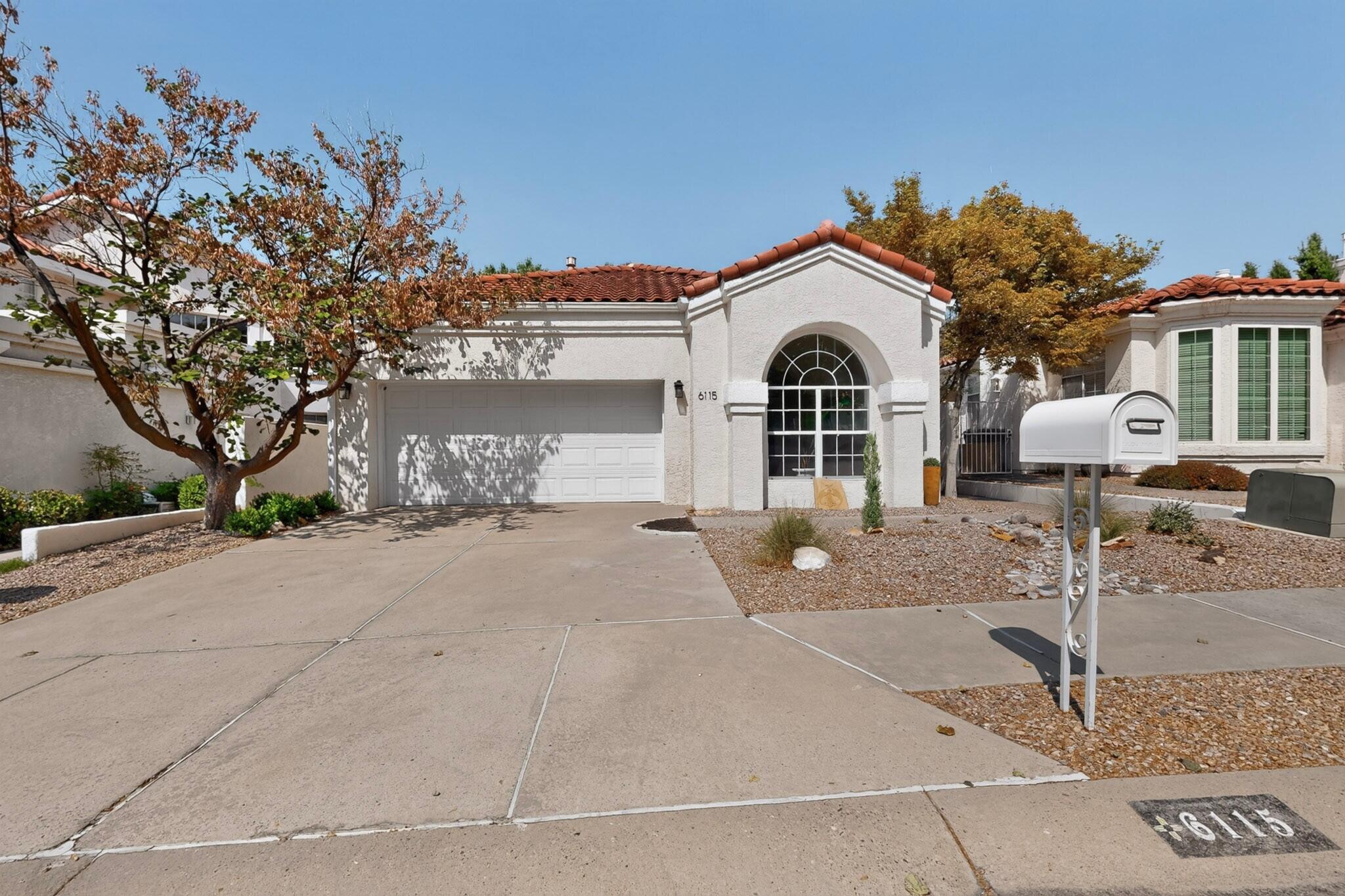 6115 Rosetree Place NE