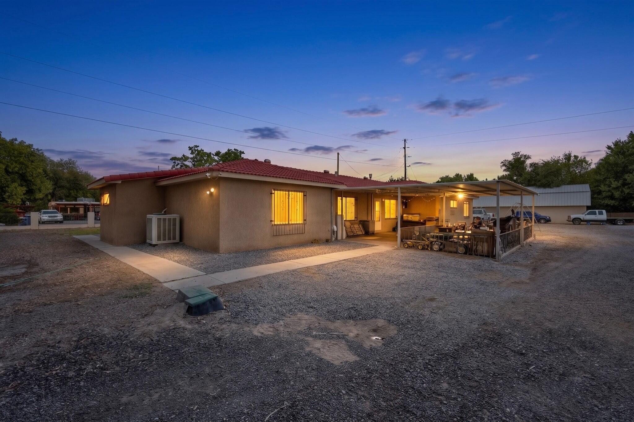 Photo 14 — 201 Sichler Road SW