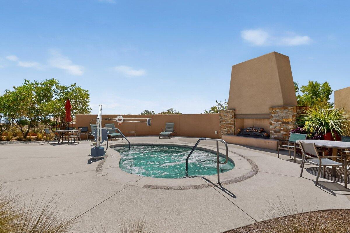 Photo 7 — 9015 E Wind Caves Way NW