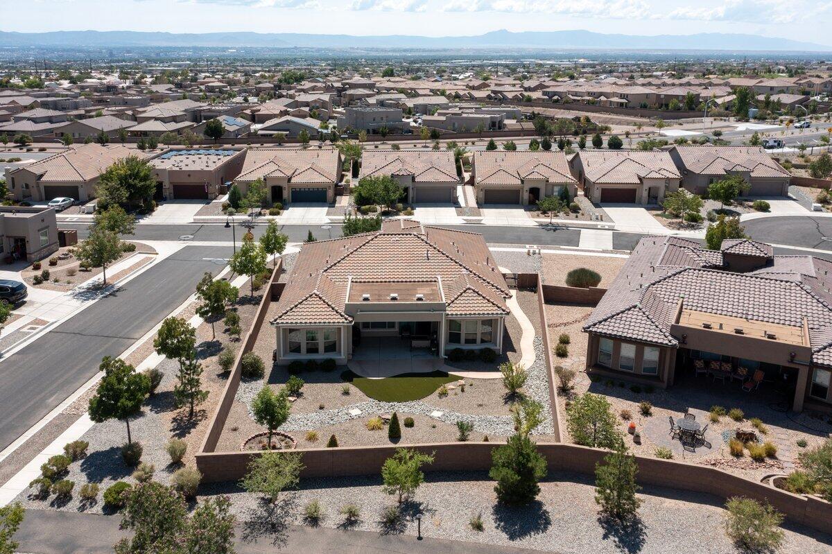 Photo 19 — 9015 E Wind Caves Way NW