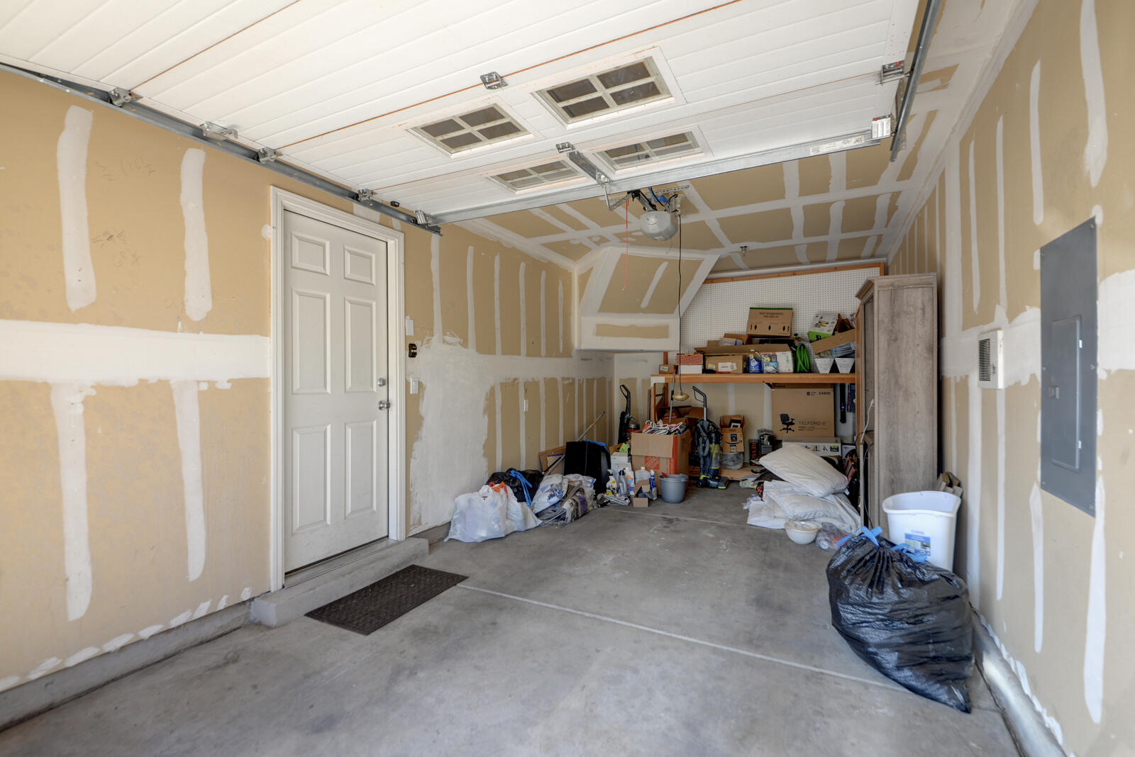 Photo 5 — 601 Menaul Boulevard NE UNIT 2201