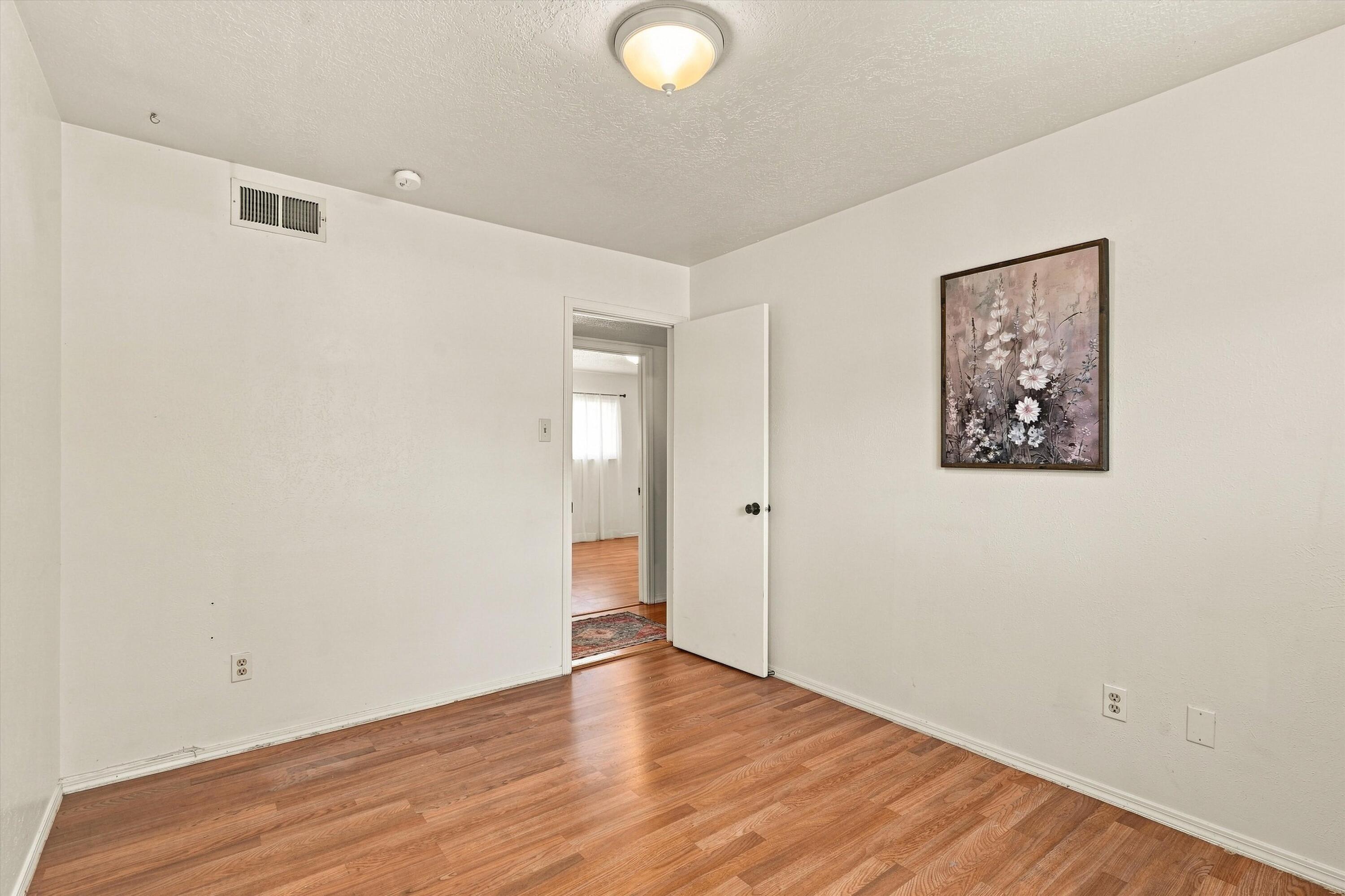 Photo 16 — 1913 Adonis Court NE