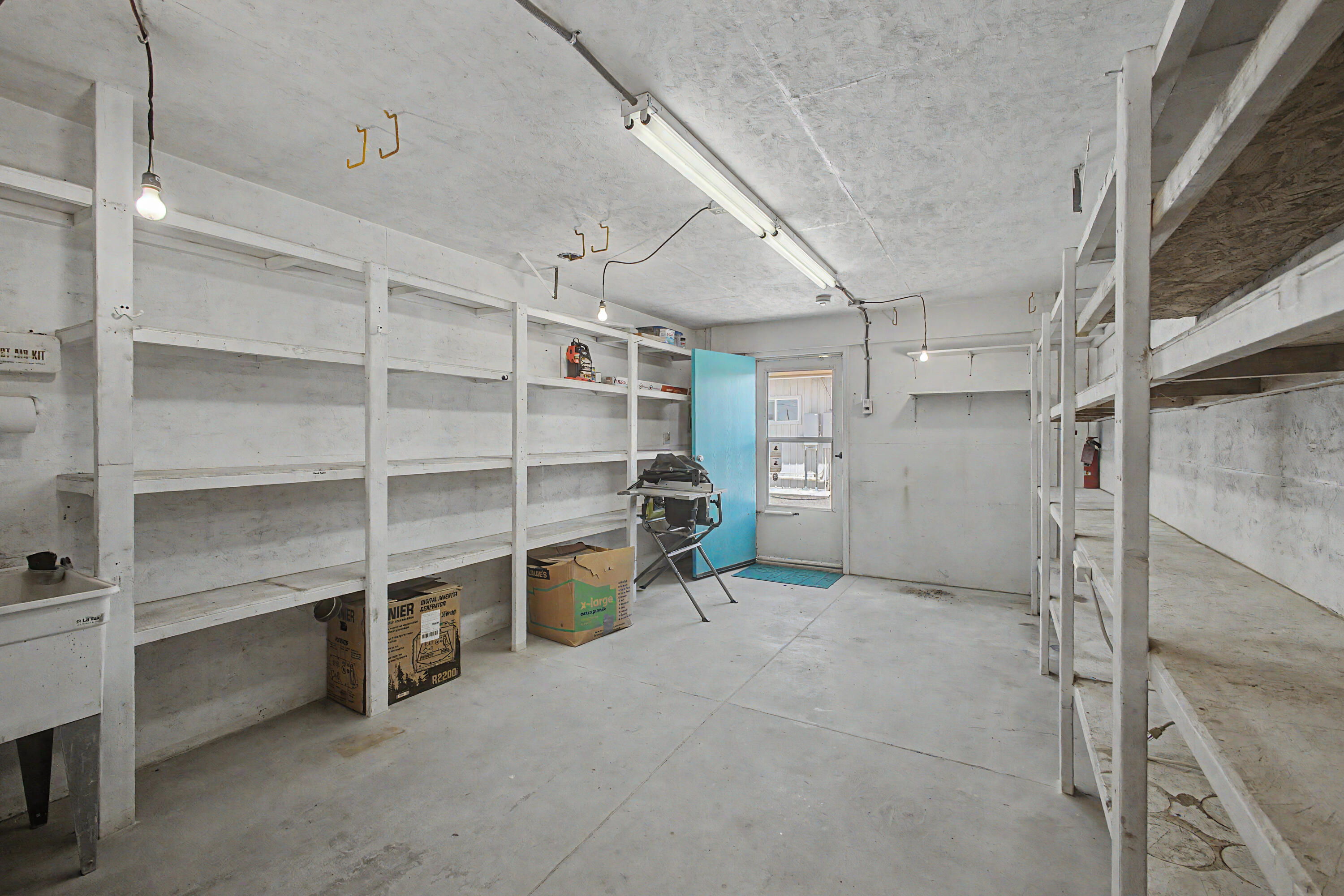 Photo 4 — 115 Ventura Road