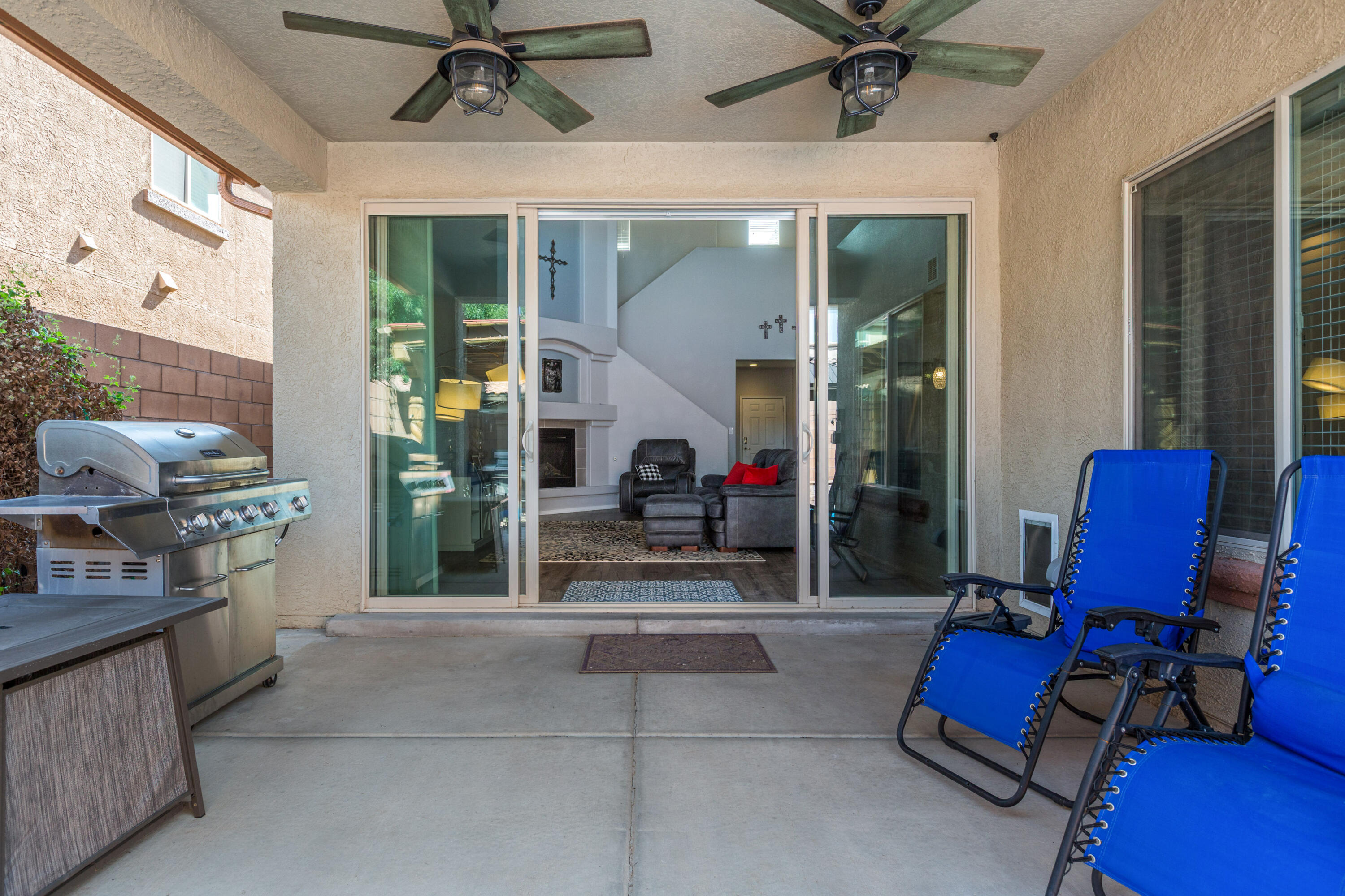 Photo 6 — 9528 Andesite Drive NW
