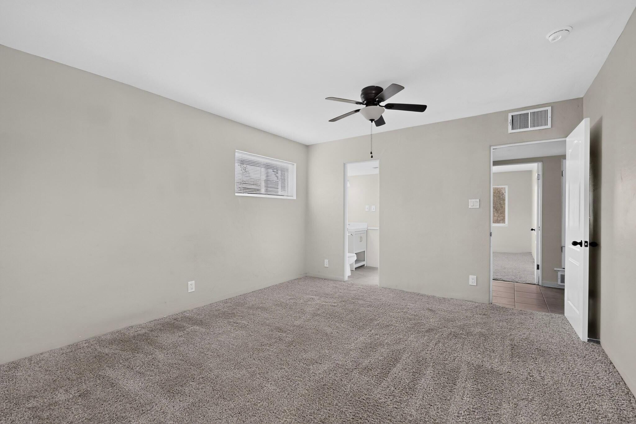 Photo 12 — 5808 Princess Jeanne Avenue NE