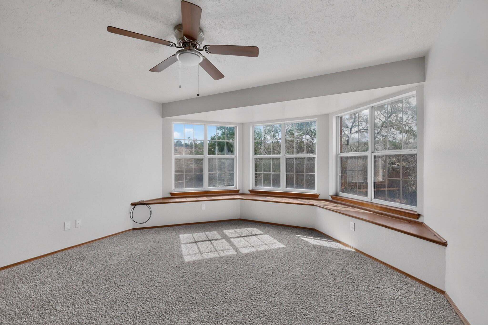 Photo 10 — 8305 Fairmont Drive NW