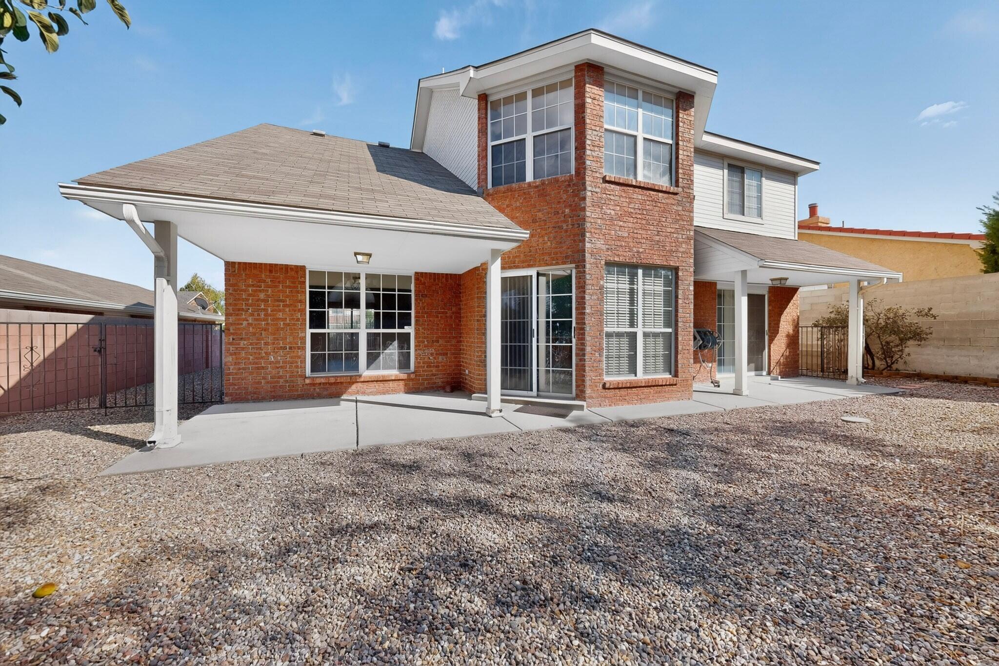 Photo 7 — 8305 Fairmont Drive NW