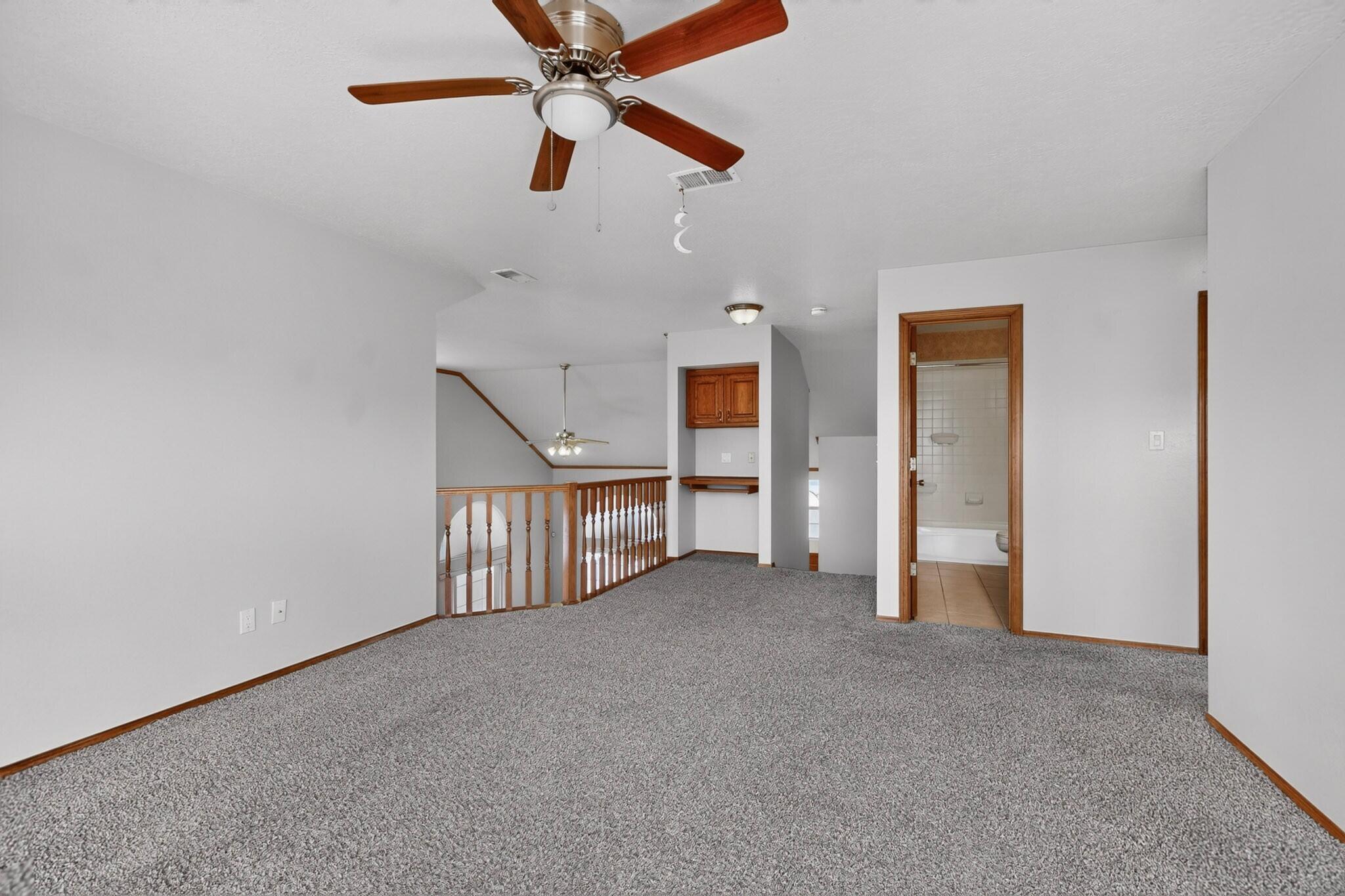 Photo 4 — 8305 Fairmont Drive NW