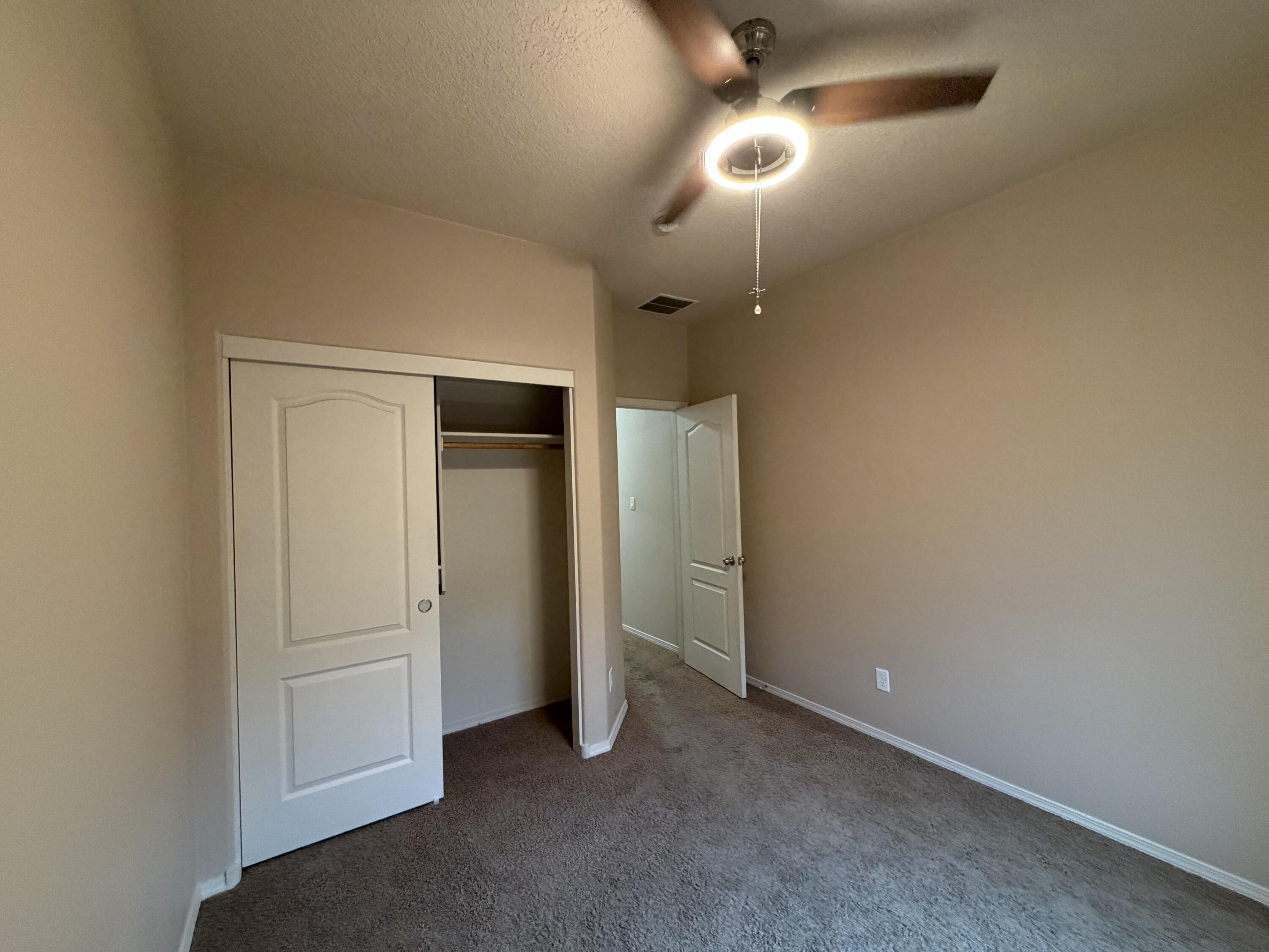 Photo 6 — 11823 Blue Ribbon Road SE