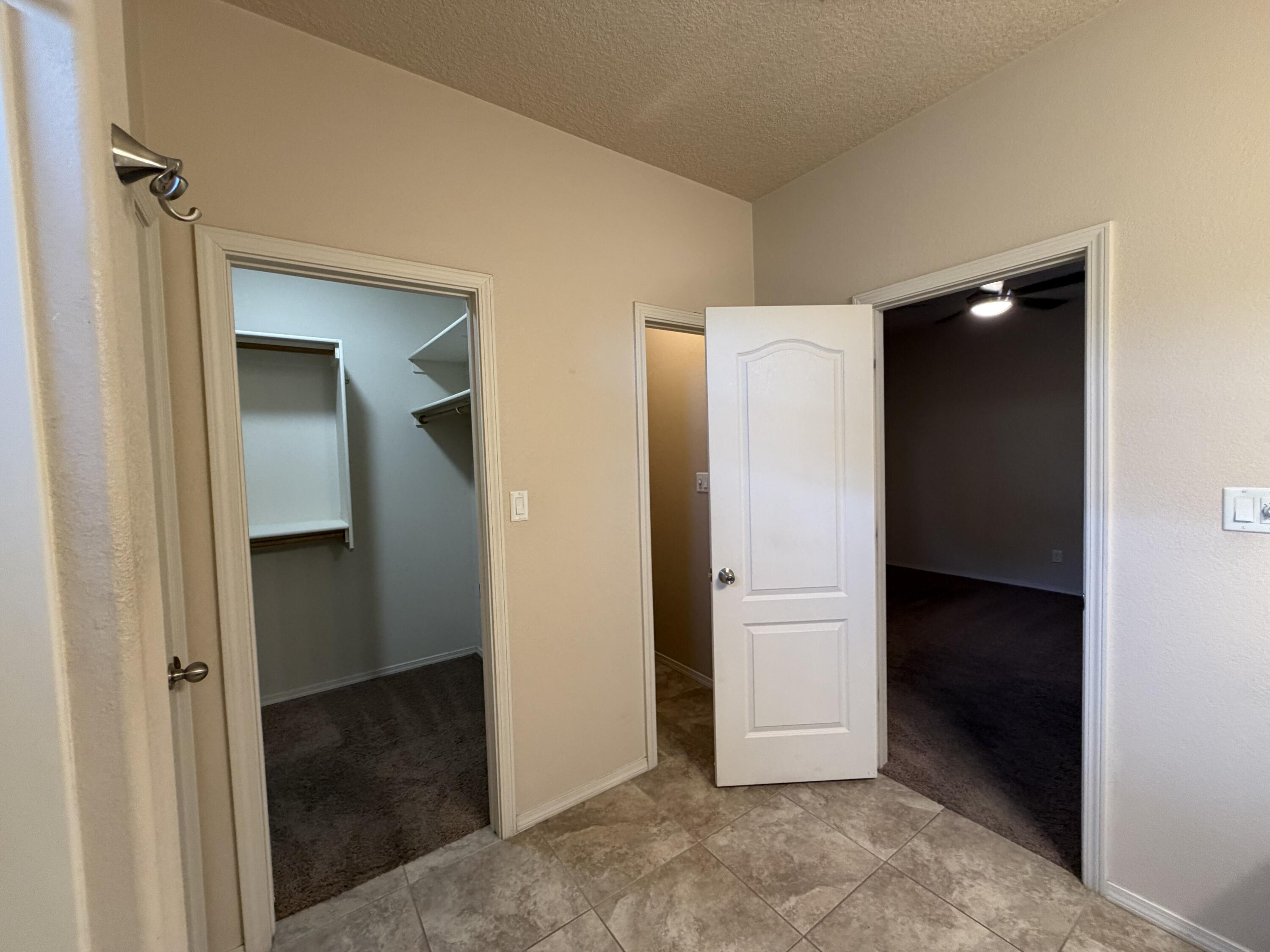 Photo 18 — 11823 Blue Ribbon Road SE