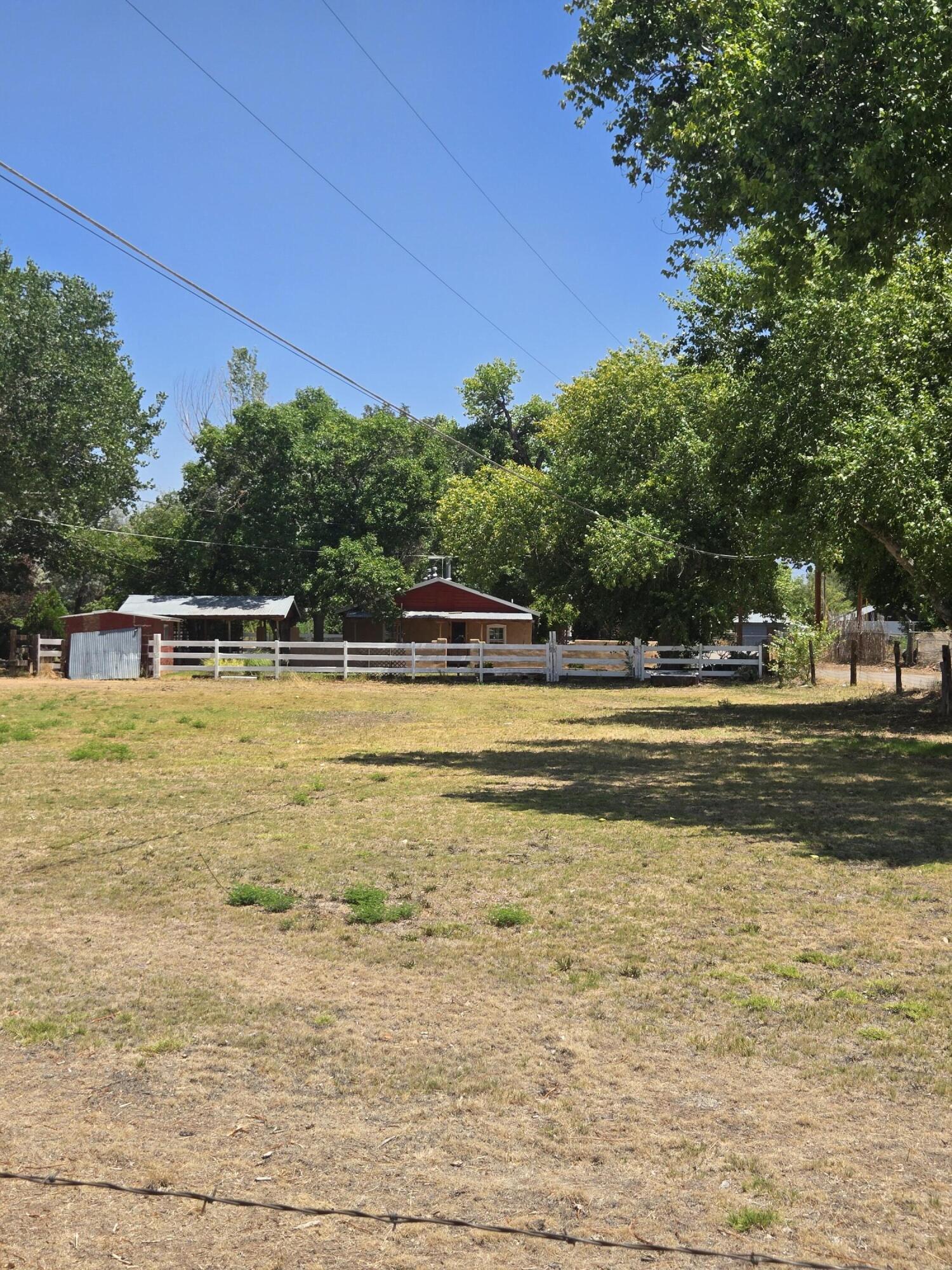 Photo 3 — 28 Fermin Chavez Road