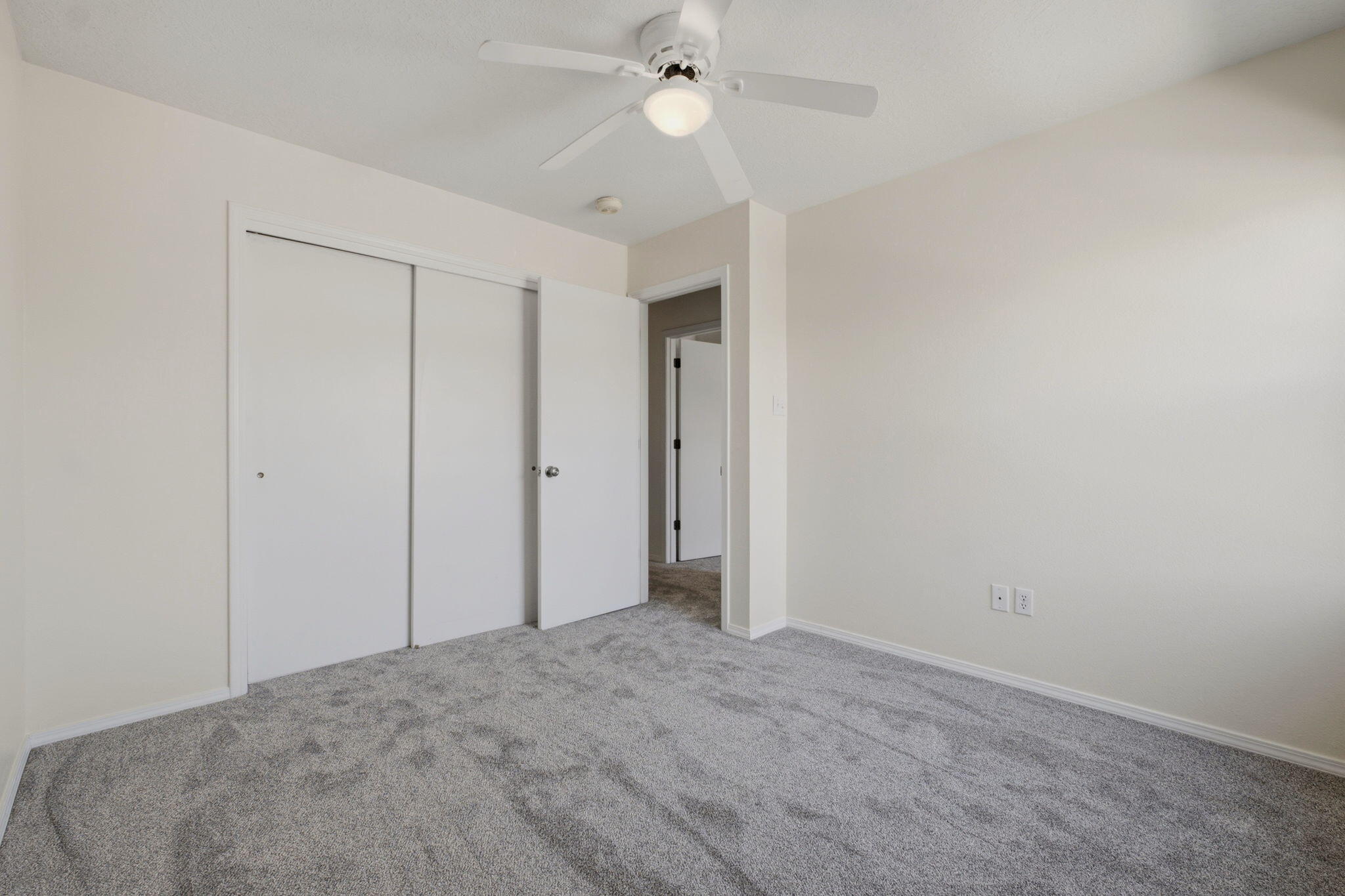 Photo 19 — 8604 El Monte Lane NE