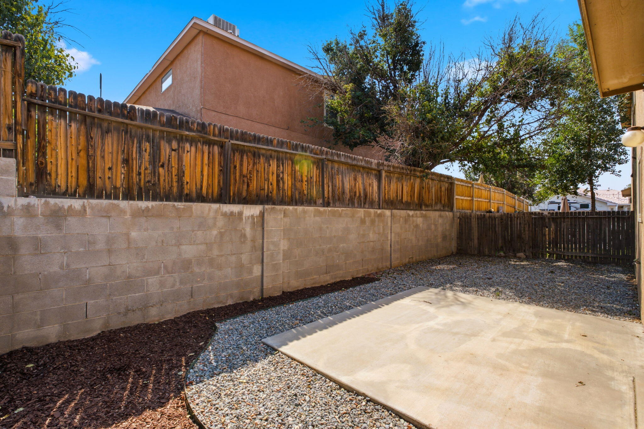 Photo 8 — 8604 El Monte Lane NE