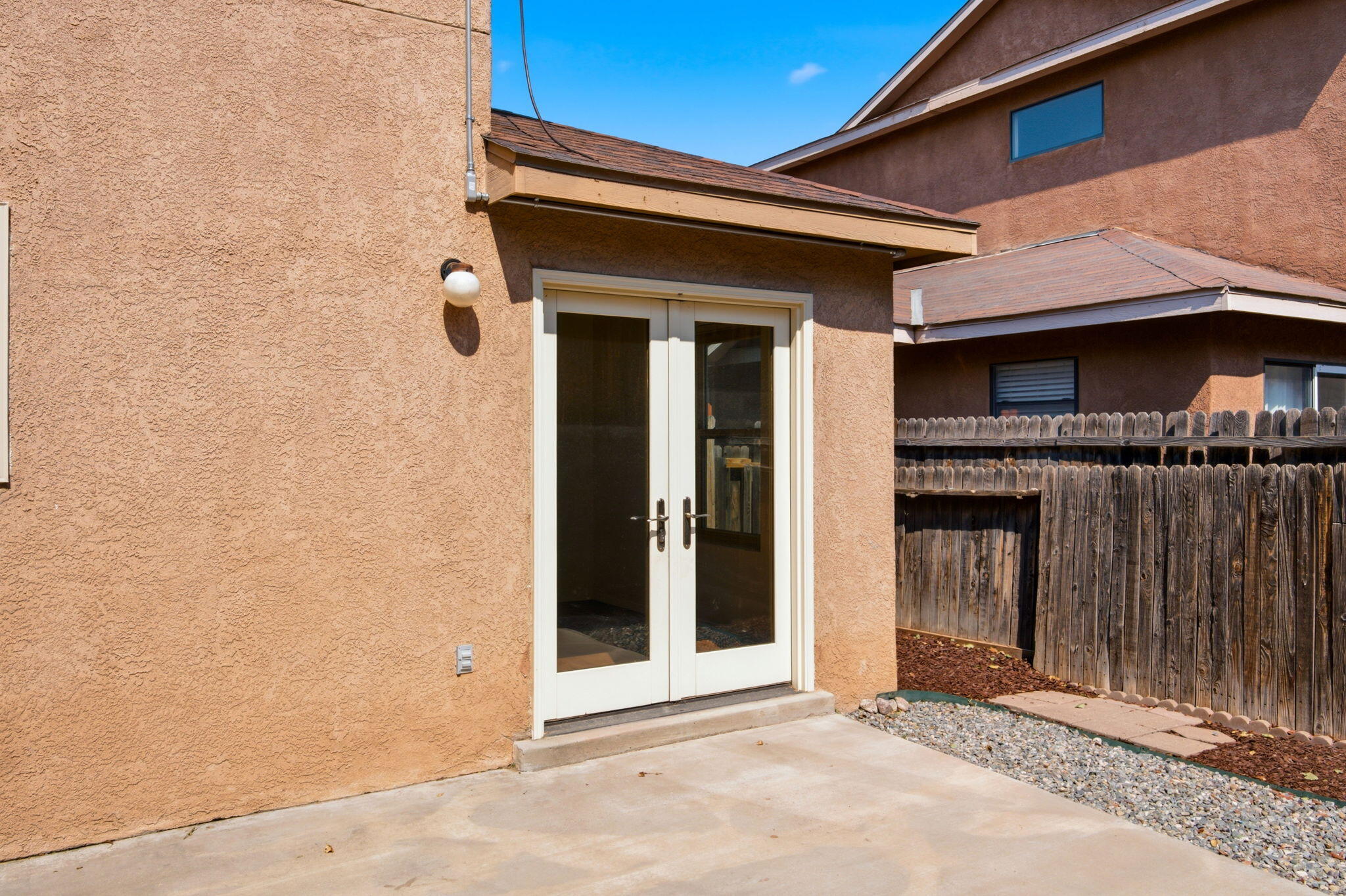 Photo 6 — 8604 El Monte Lane NE