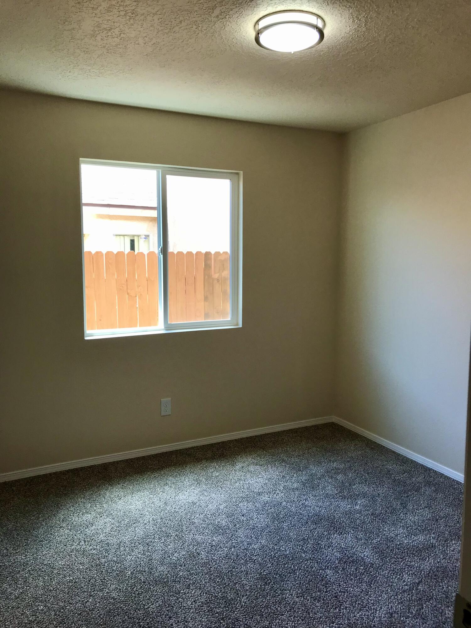 Photo 7 — 1527 Silent Meadows Place SW