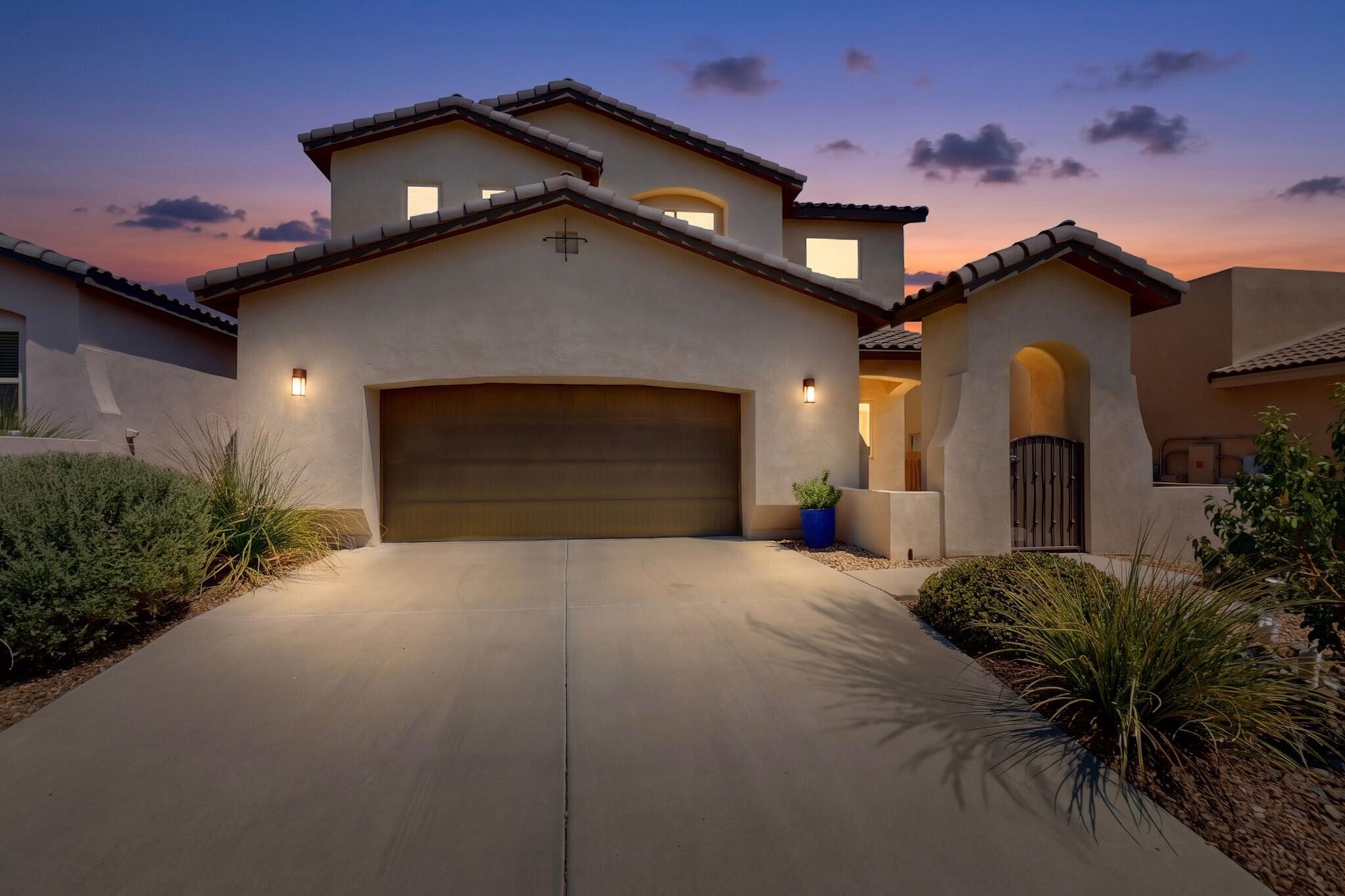 7305 Valle Jardin Lane NW, Albuquerque, NM 87114