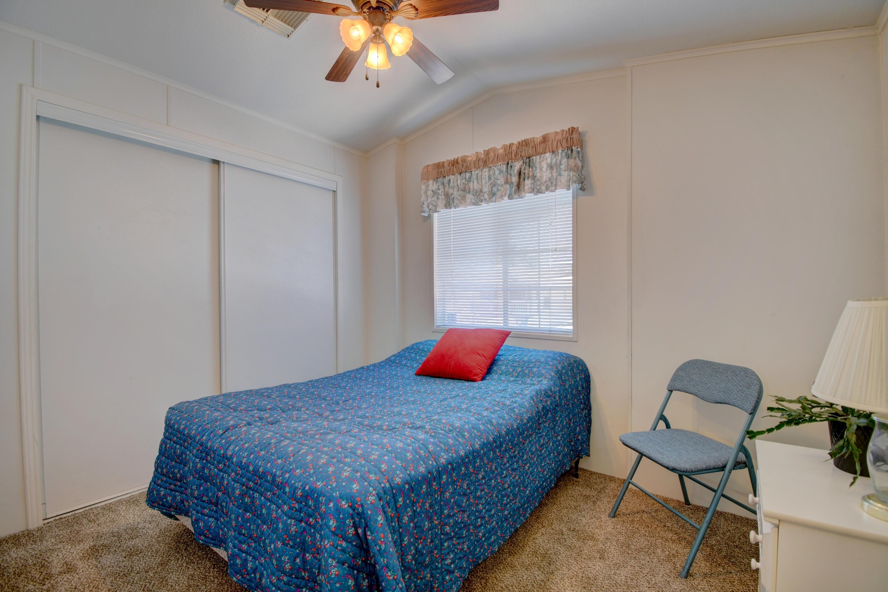 Photo 14 — 620 Elk Drive SE