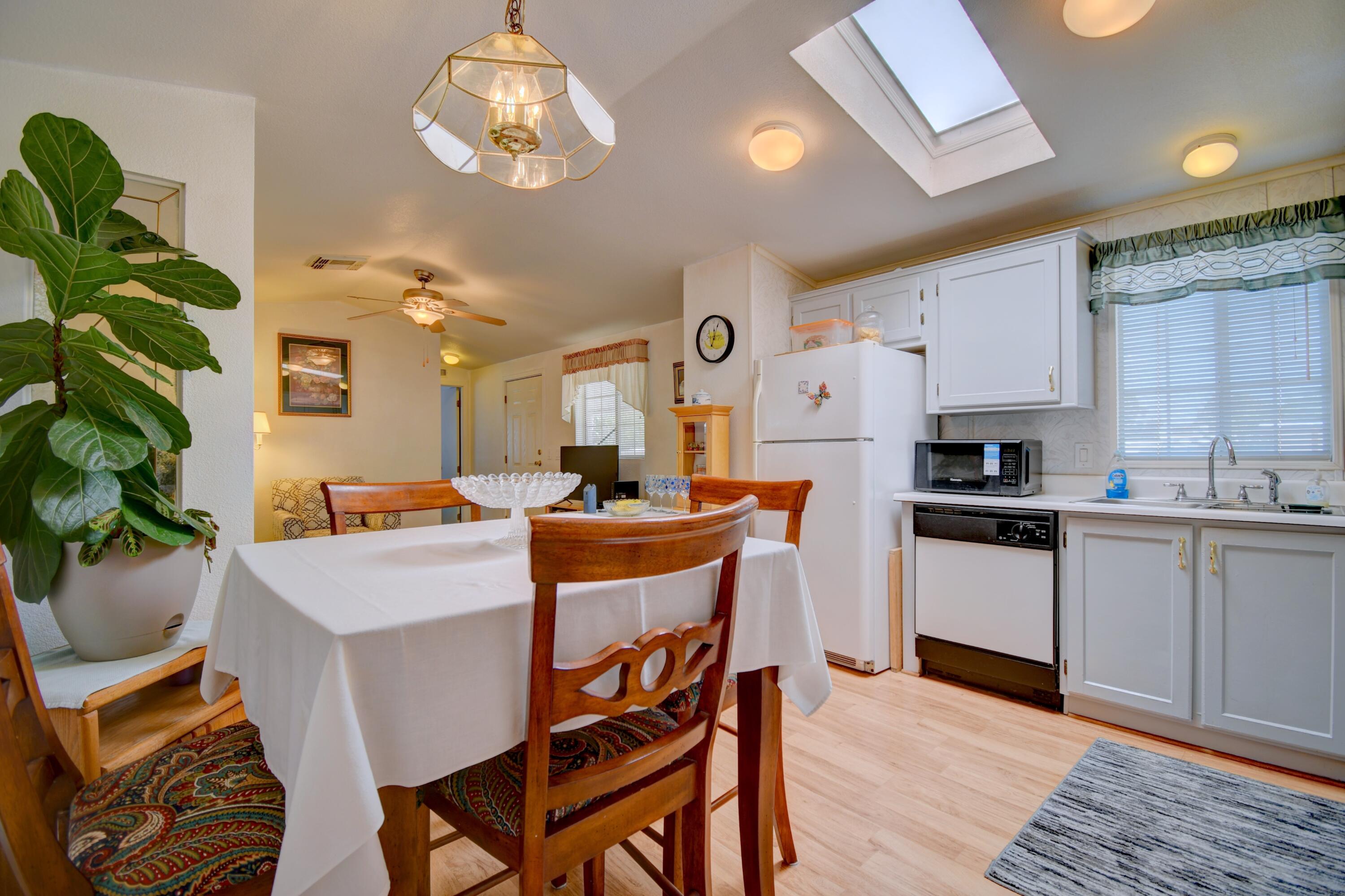 Photo 19 — 620 Elk Drive SE